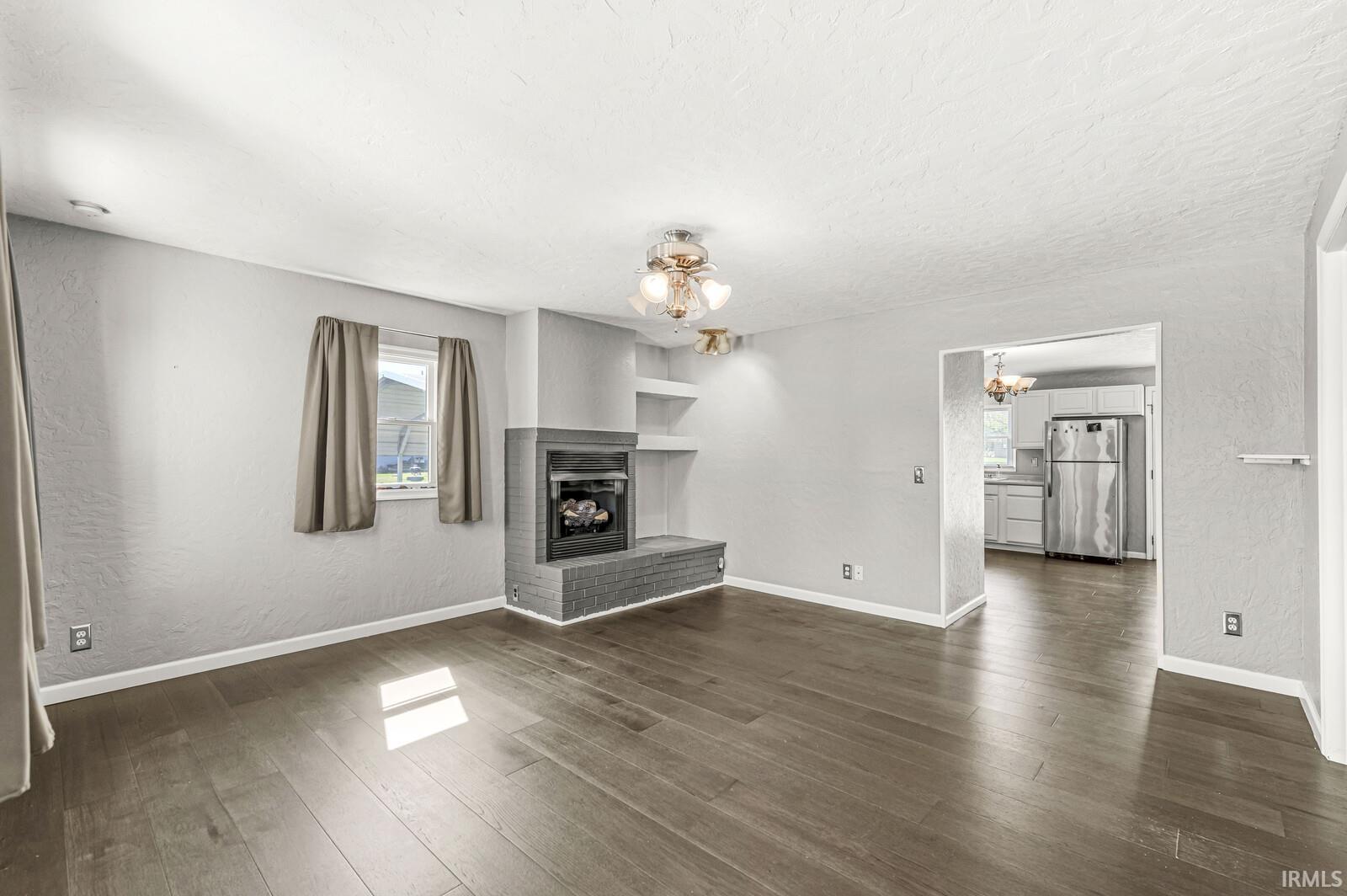 7605 W Forest Avenue