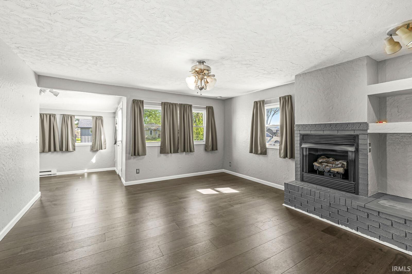 7605 W Forest Avenue