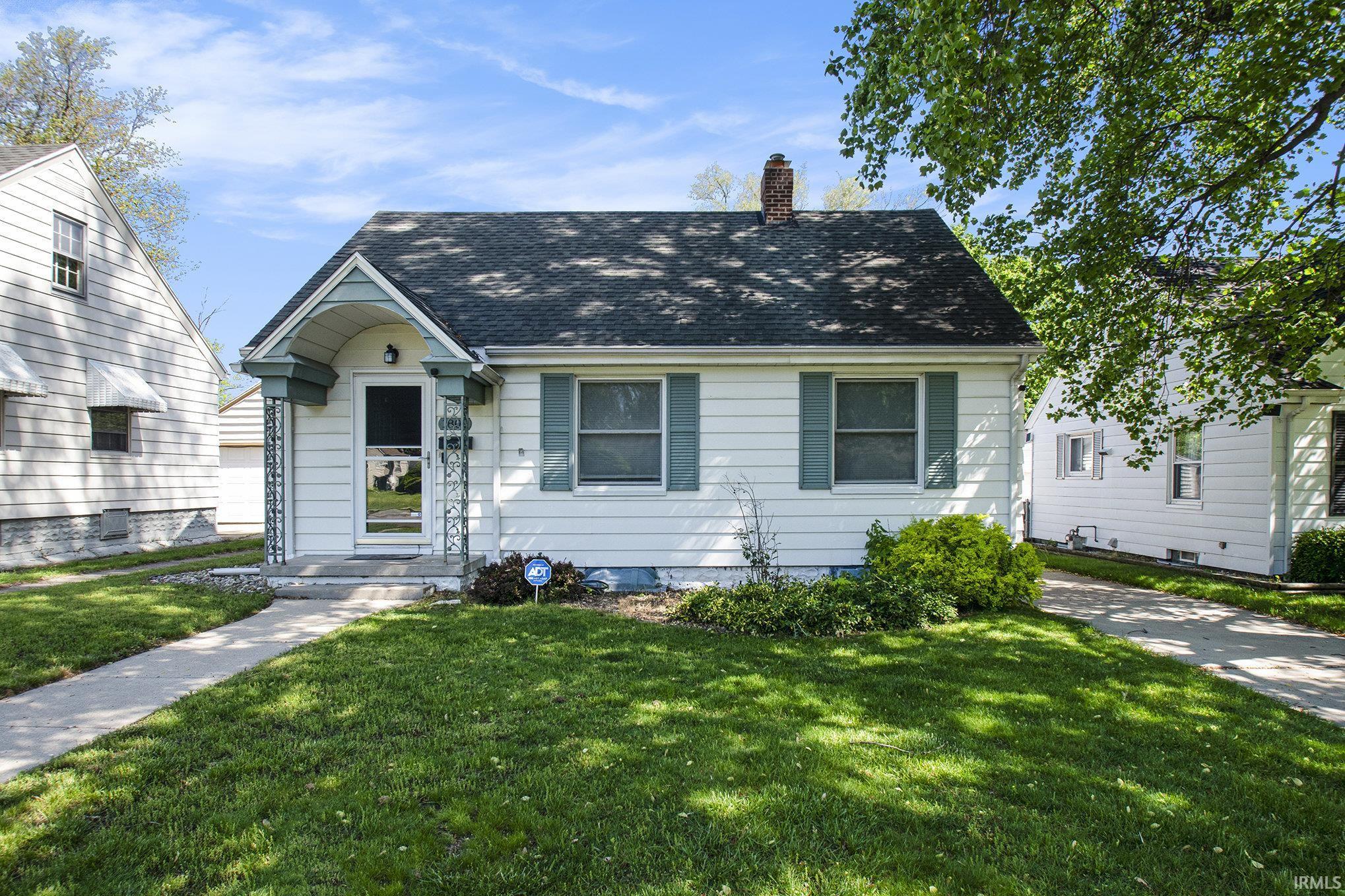 1809 E Donald Street