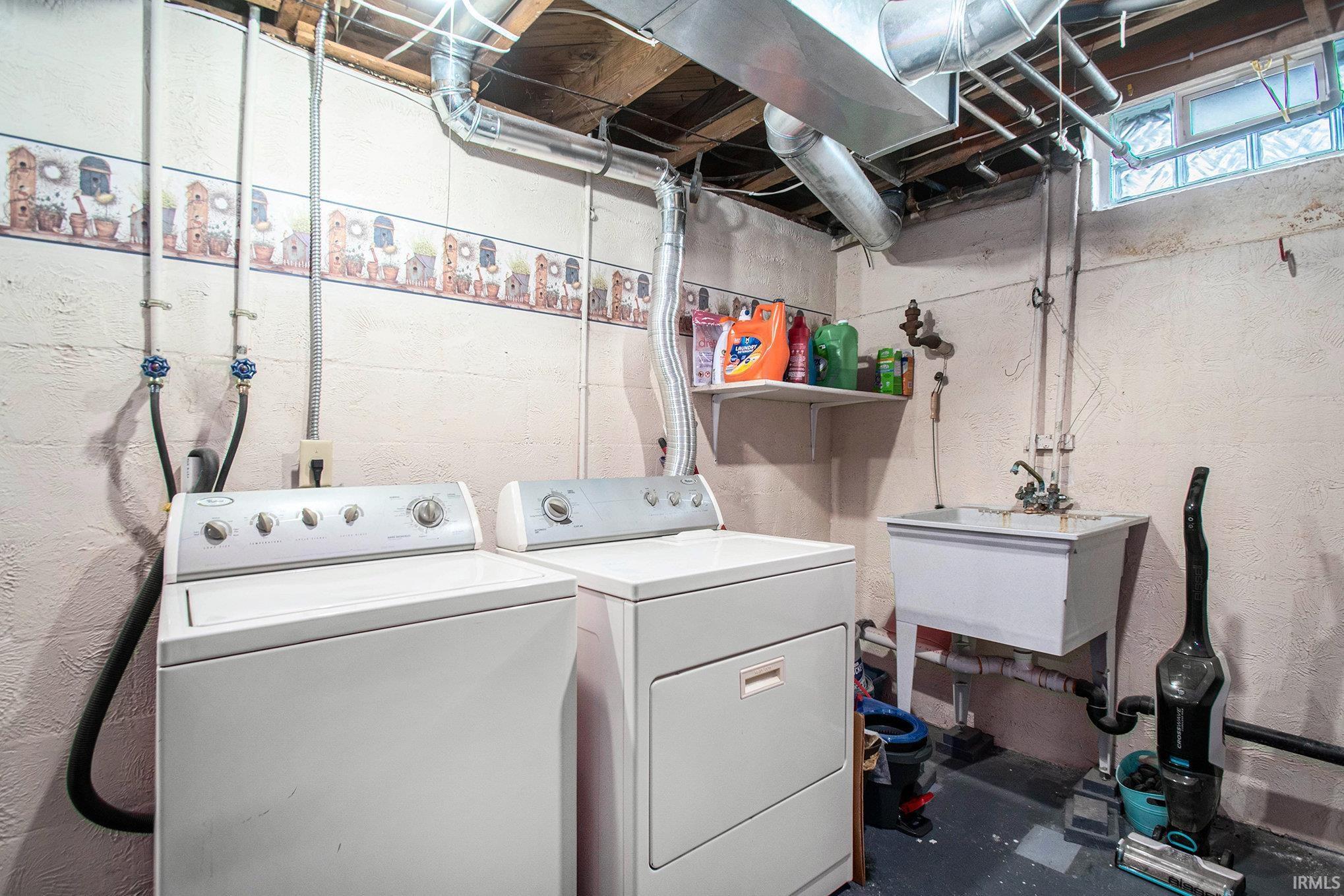 1809 E Donald Street