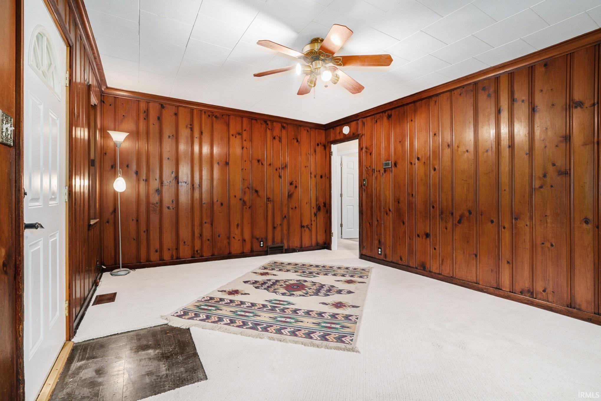 1826 E Donald Street