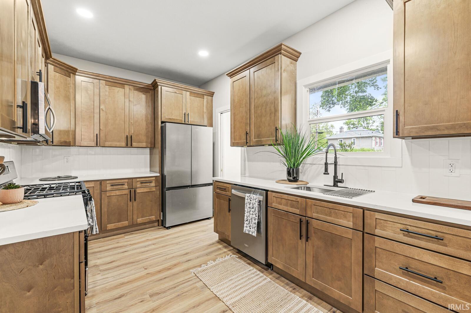 209 Marquette Avenue