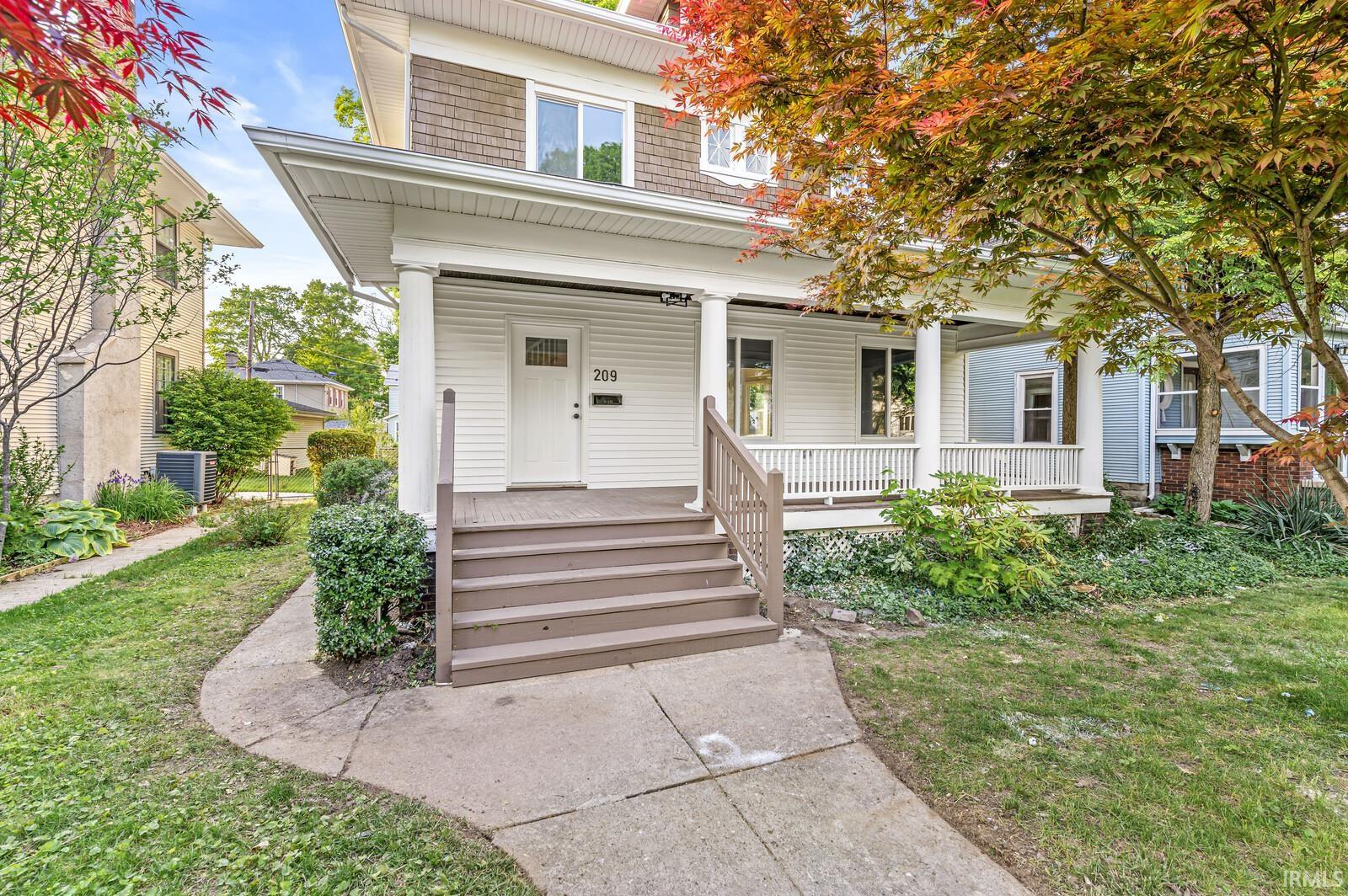 209 Marquette Avenue