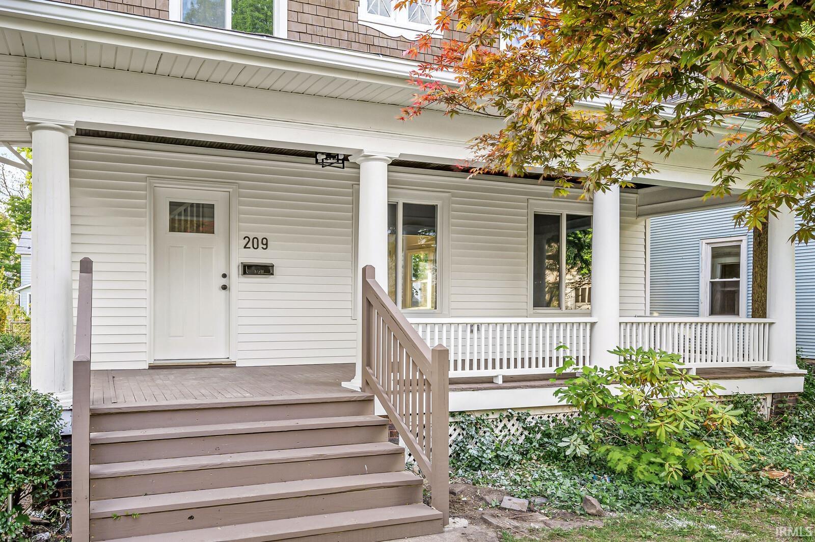 209 Marquette Avenue