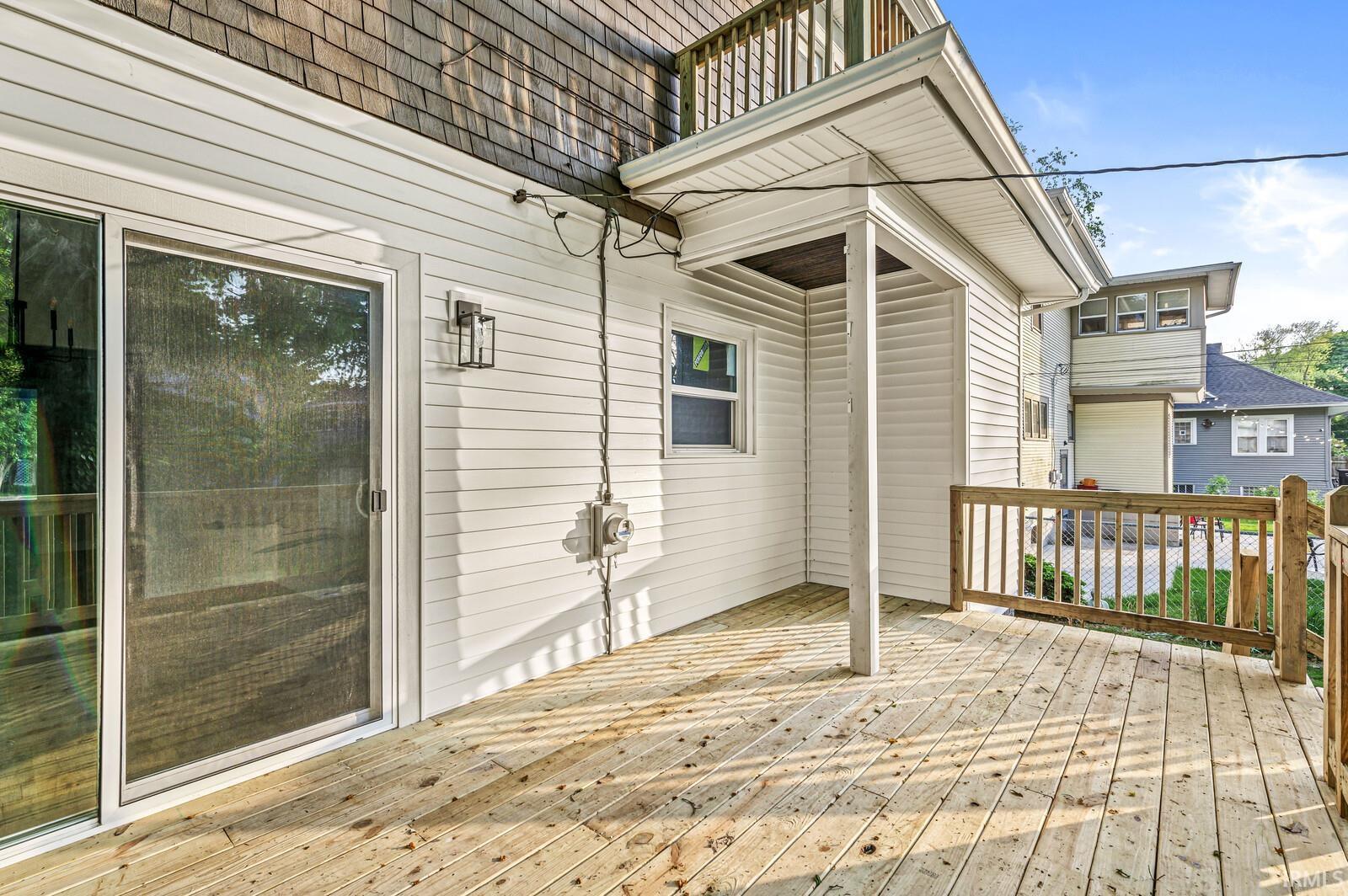 209 Marquette Avenue