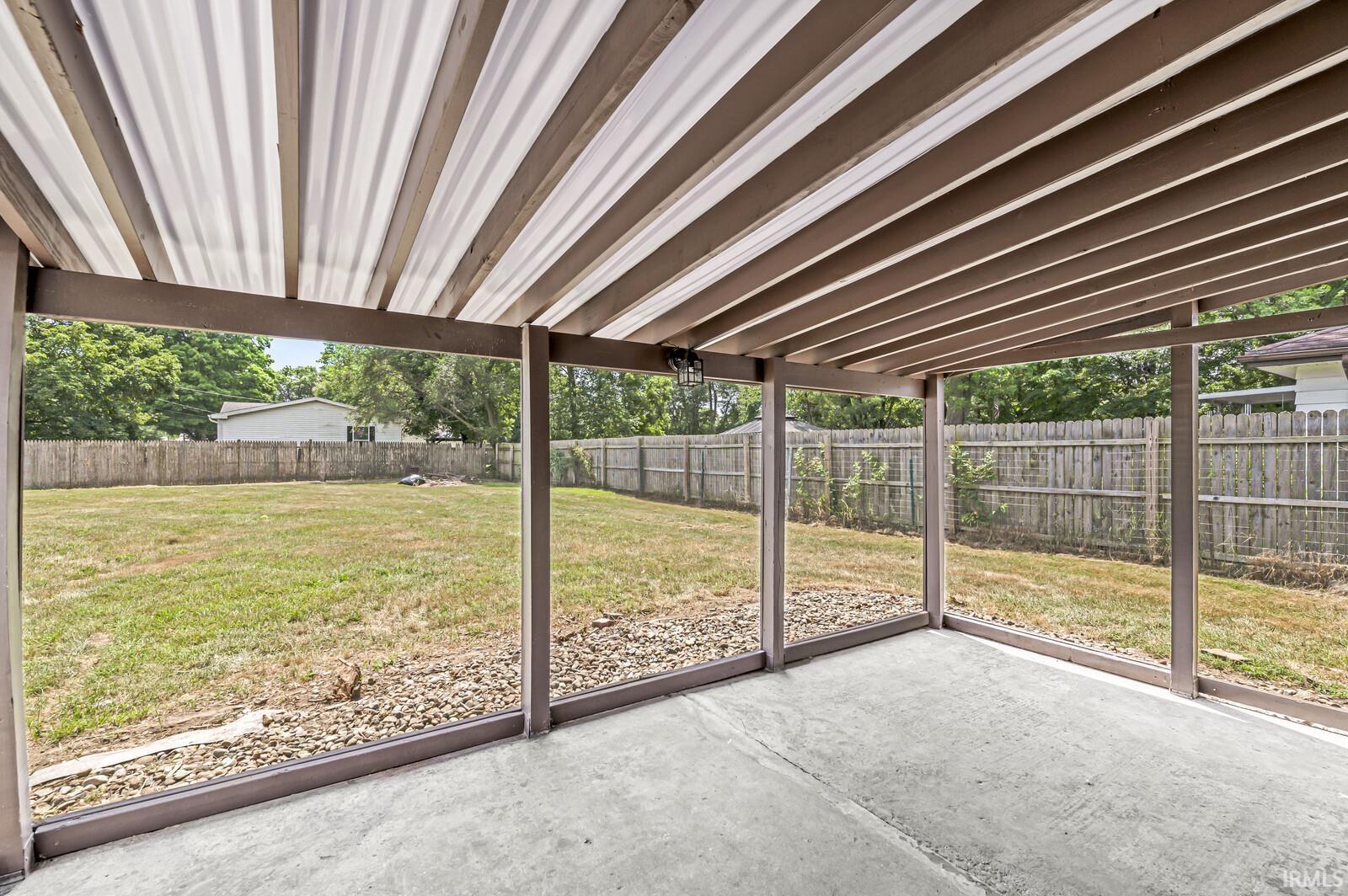 27412 Sunnyfield Drive