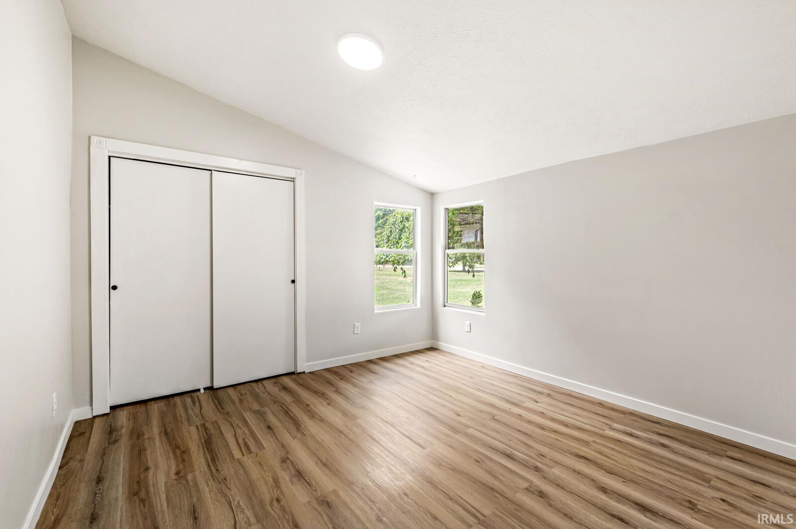 27412 Sunnyfield Drive