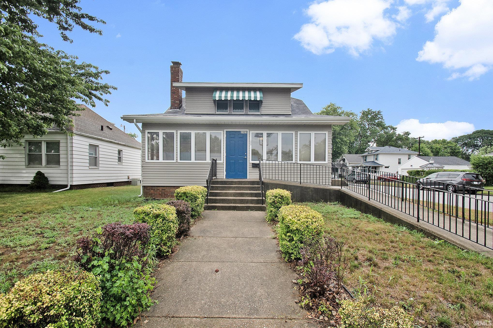 3321 Mishawaka Avenue