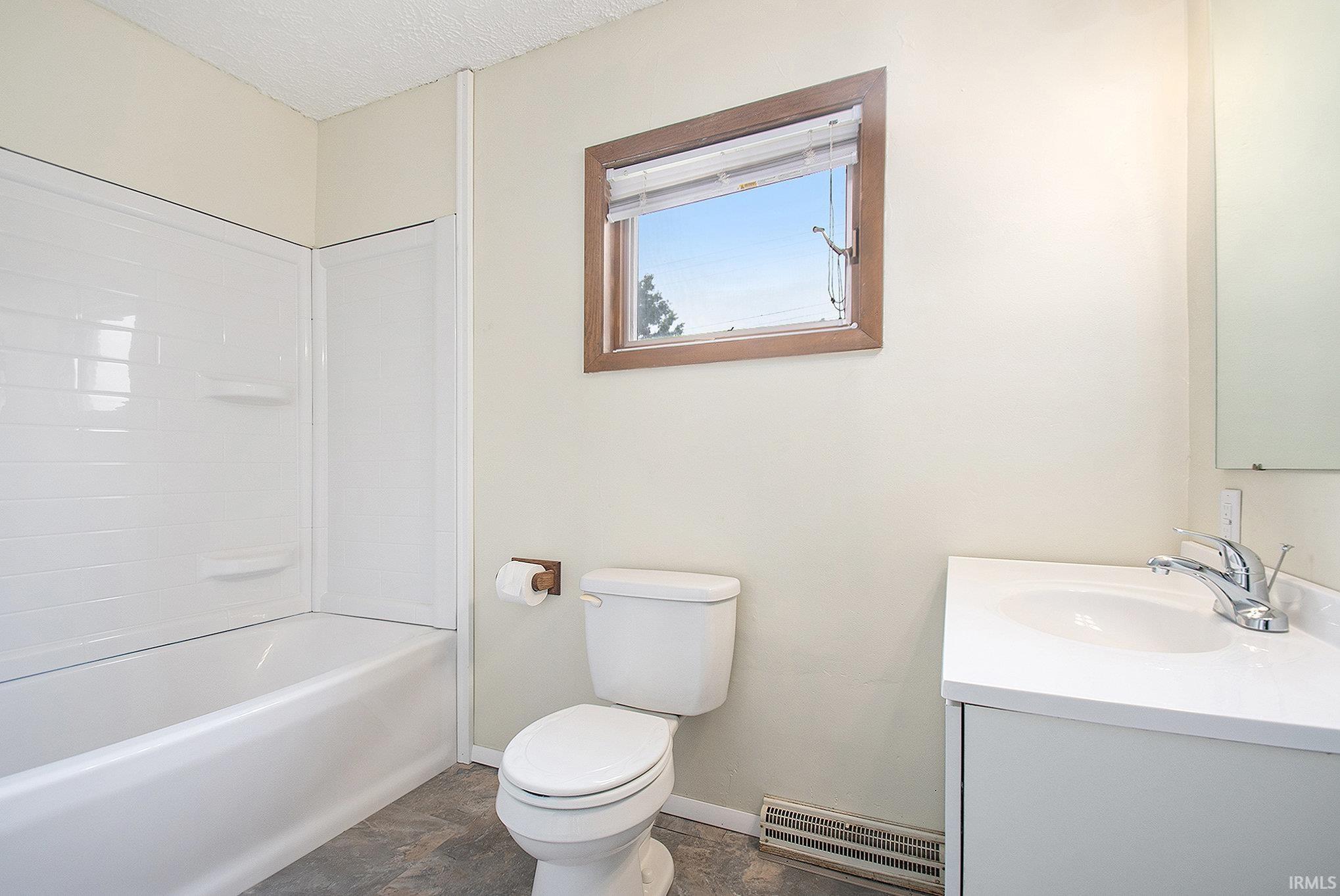 3321 Mishawaka Avenue