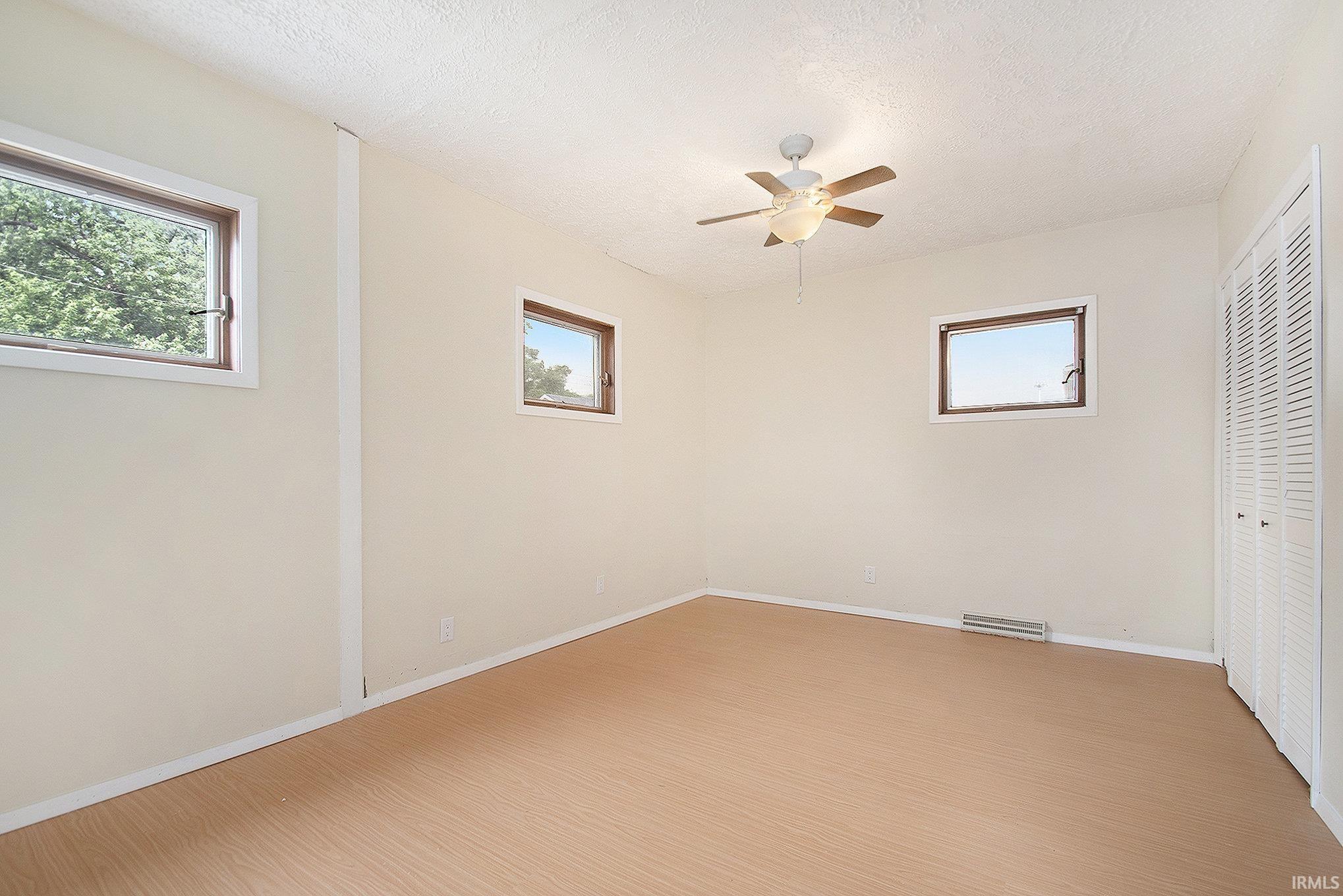 3321 Mishawaka Avenue