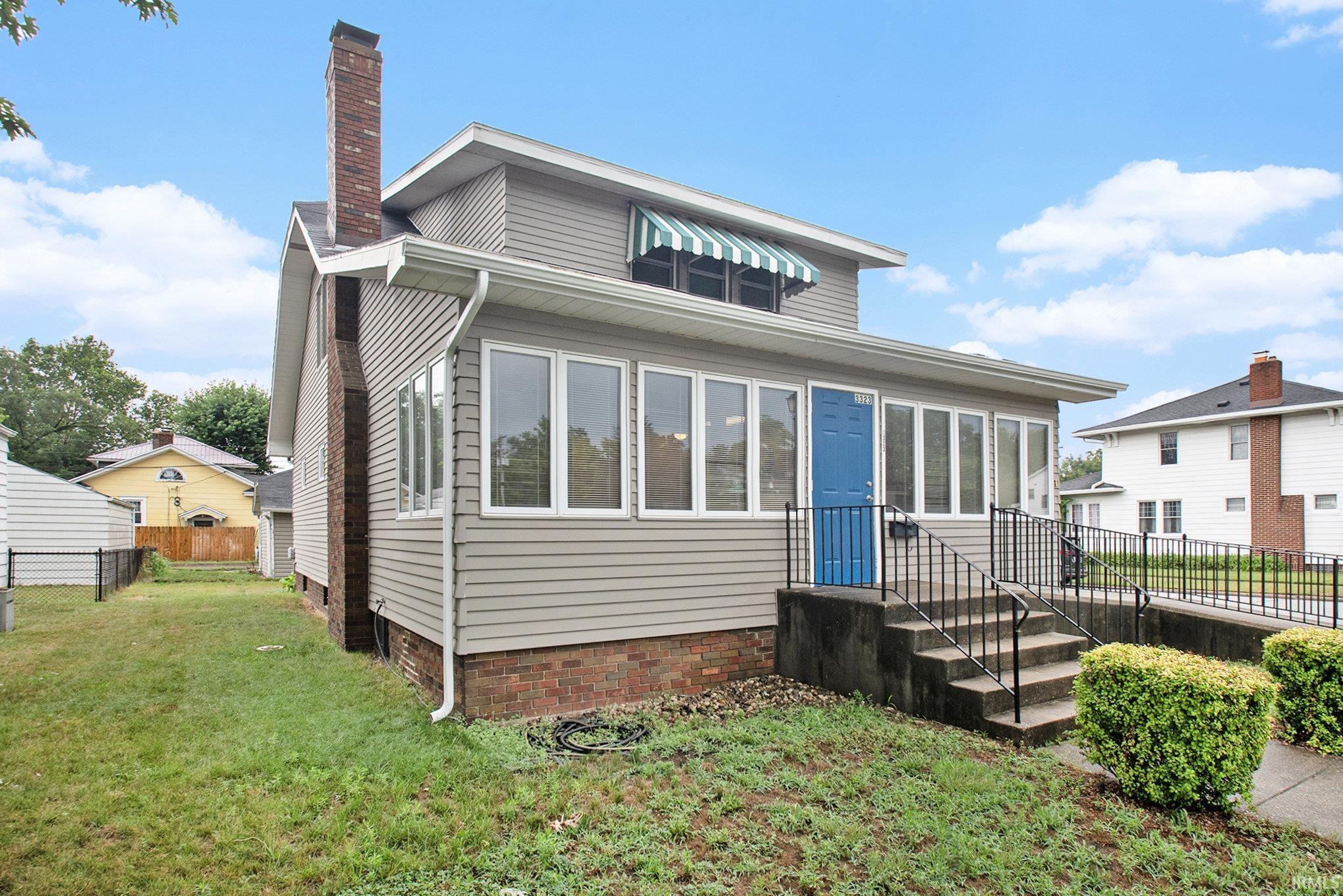 3321 Mishawaka Avenue