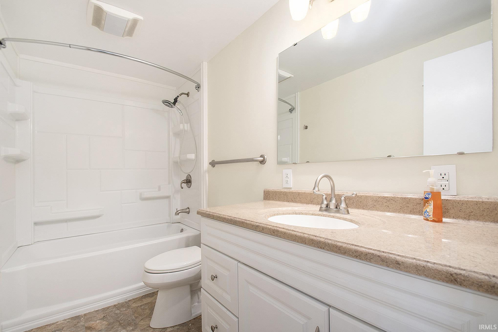 3321 Mishawaka Avenue