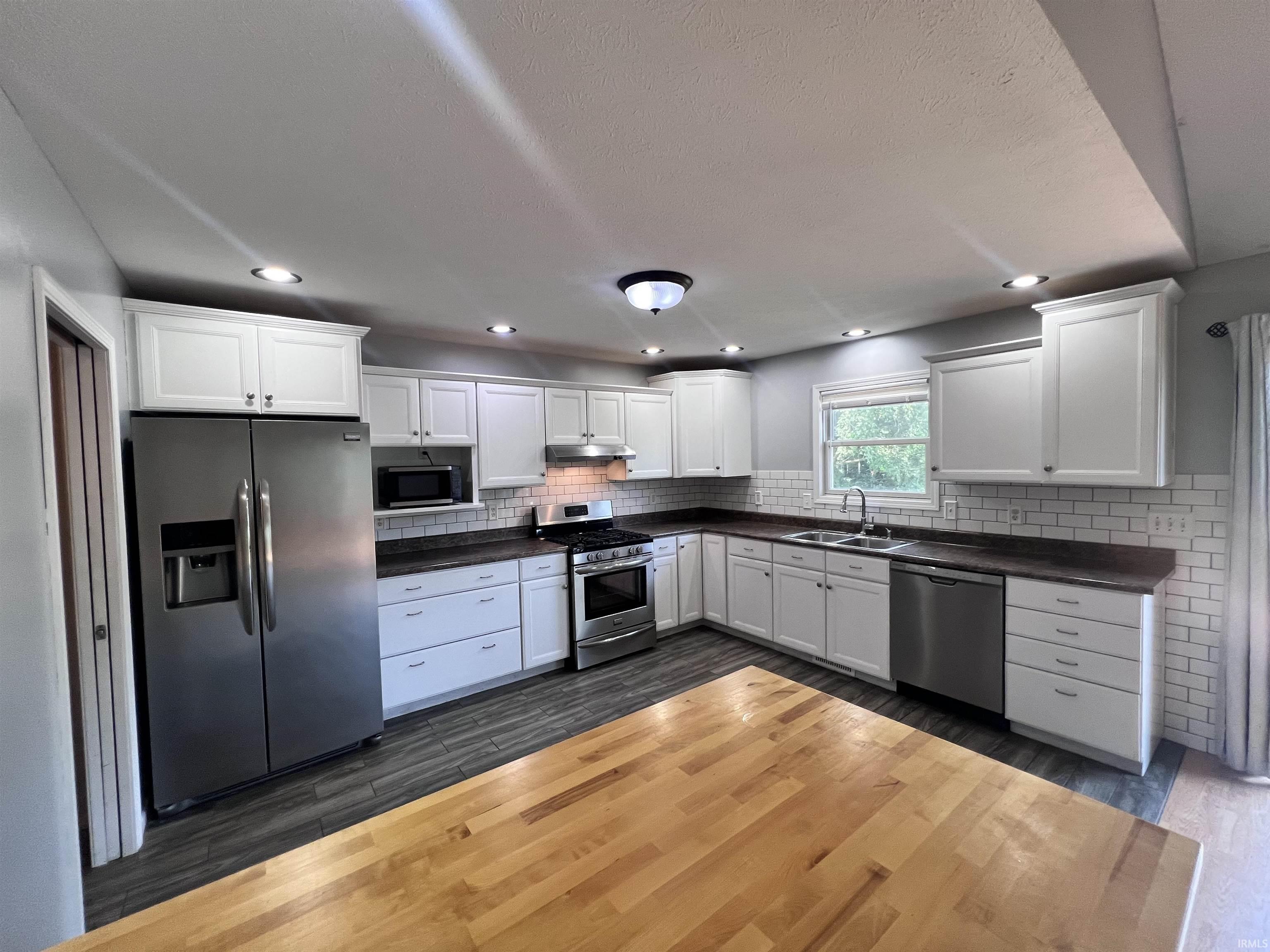 30613 Oakbrook Drive