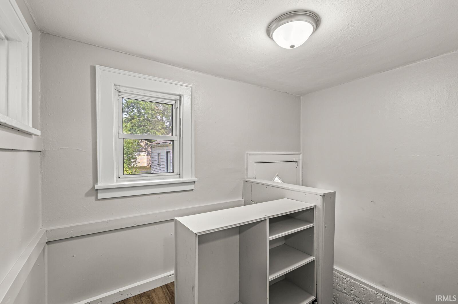 514 S Middleboro Avenue