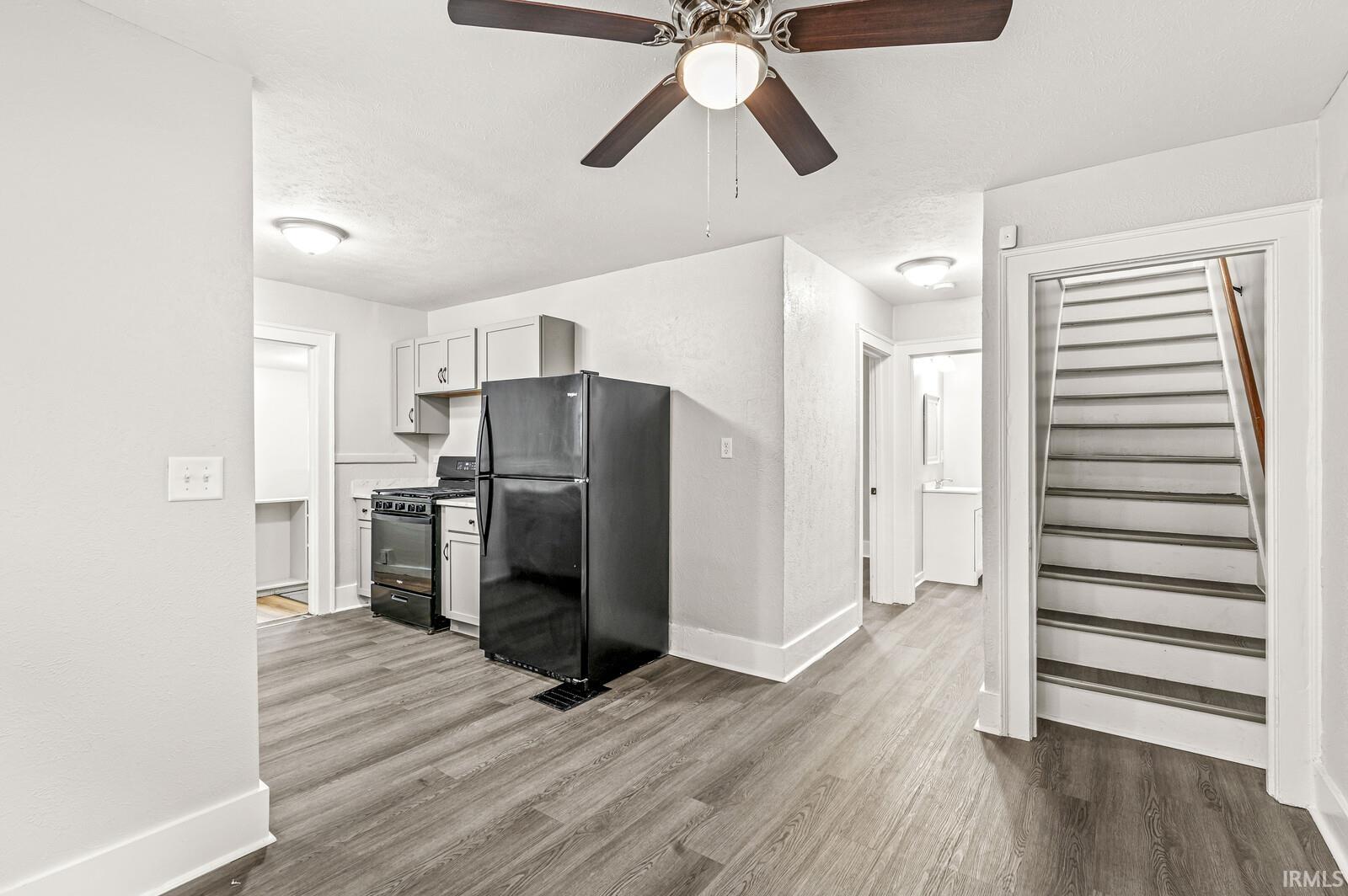 514 S Middleboro Avenue