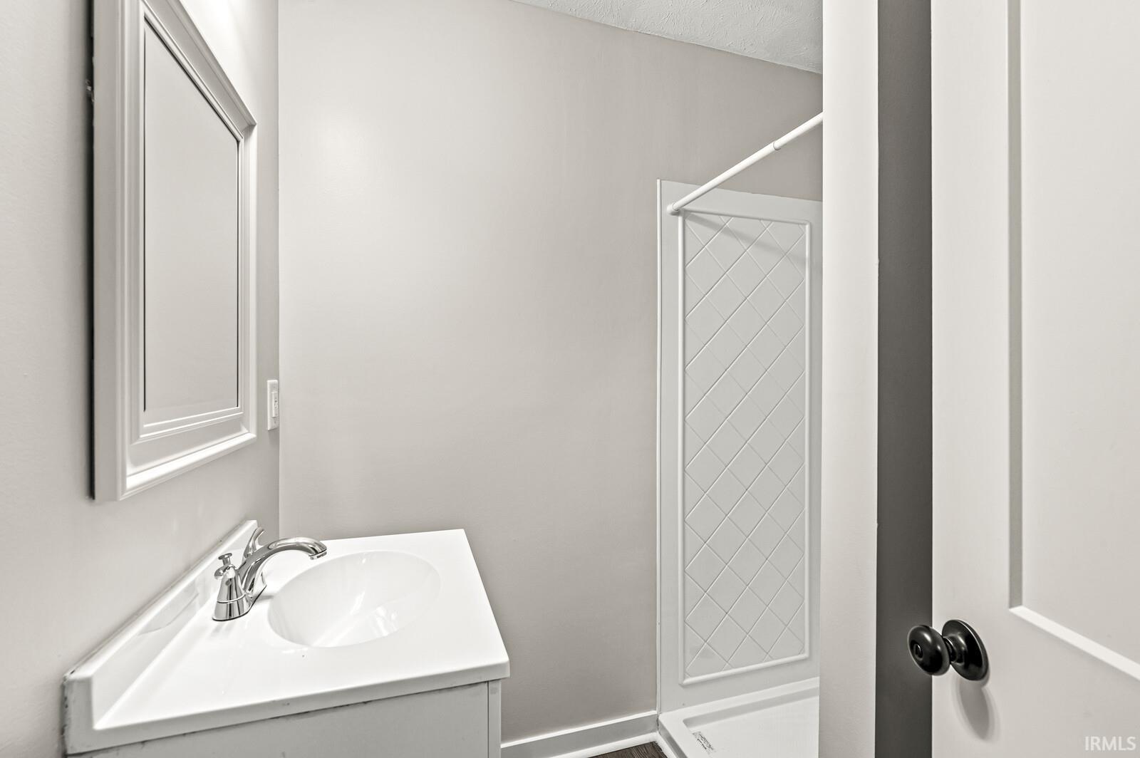 514 S Middleboro Avenue