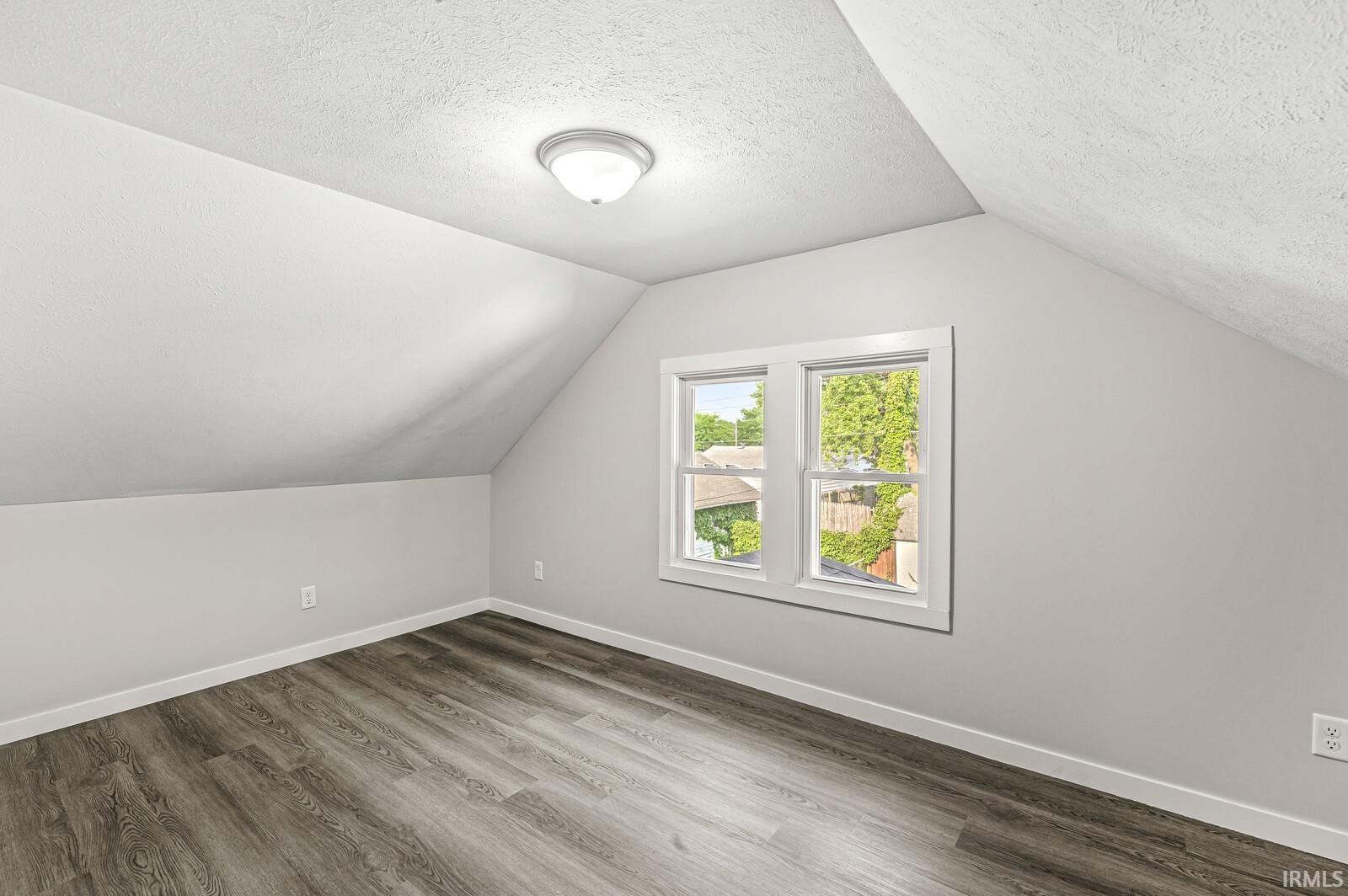 514 S Middleboro Avenue