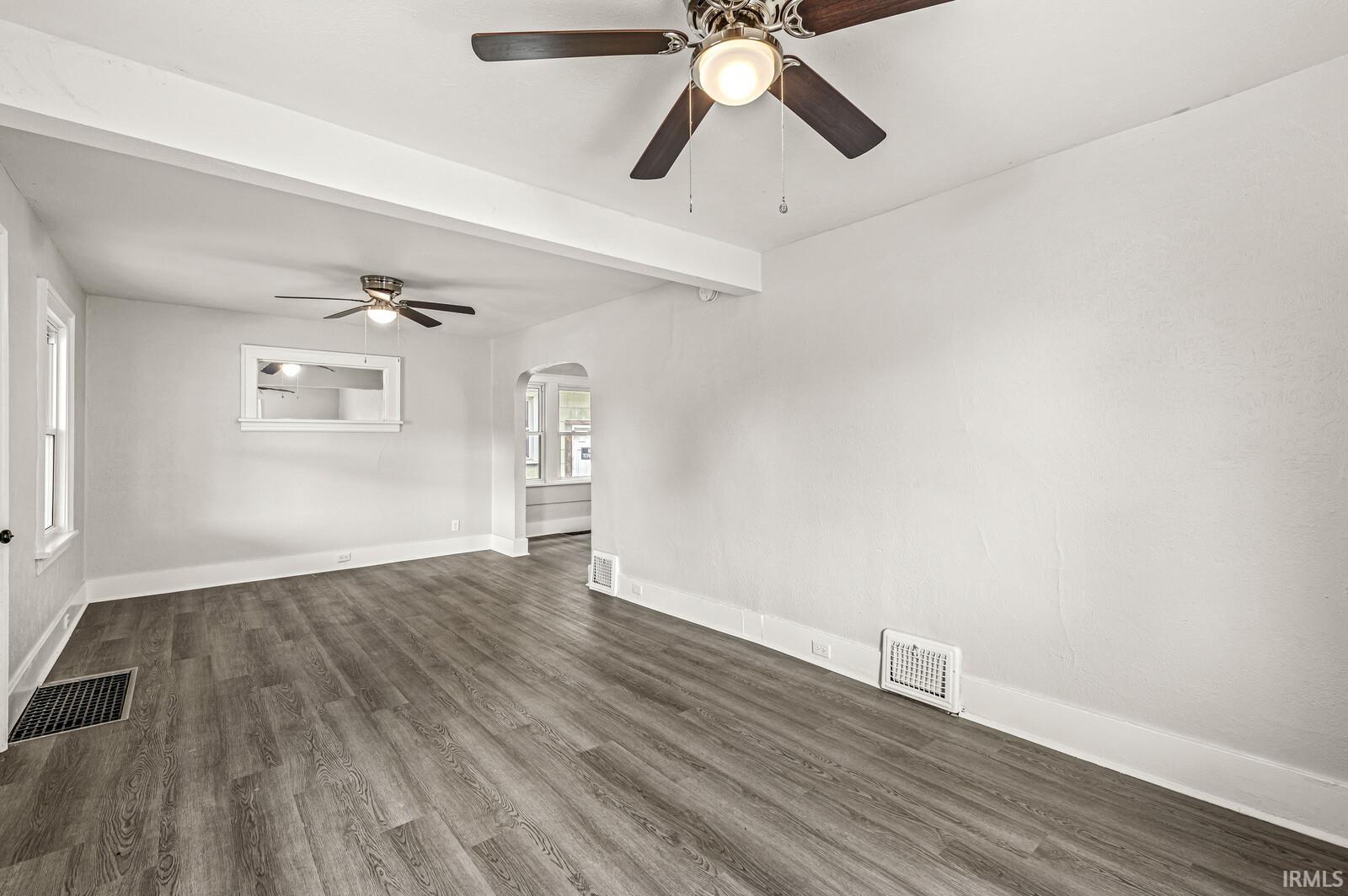 514 S Middleboro Avenue