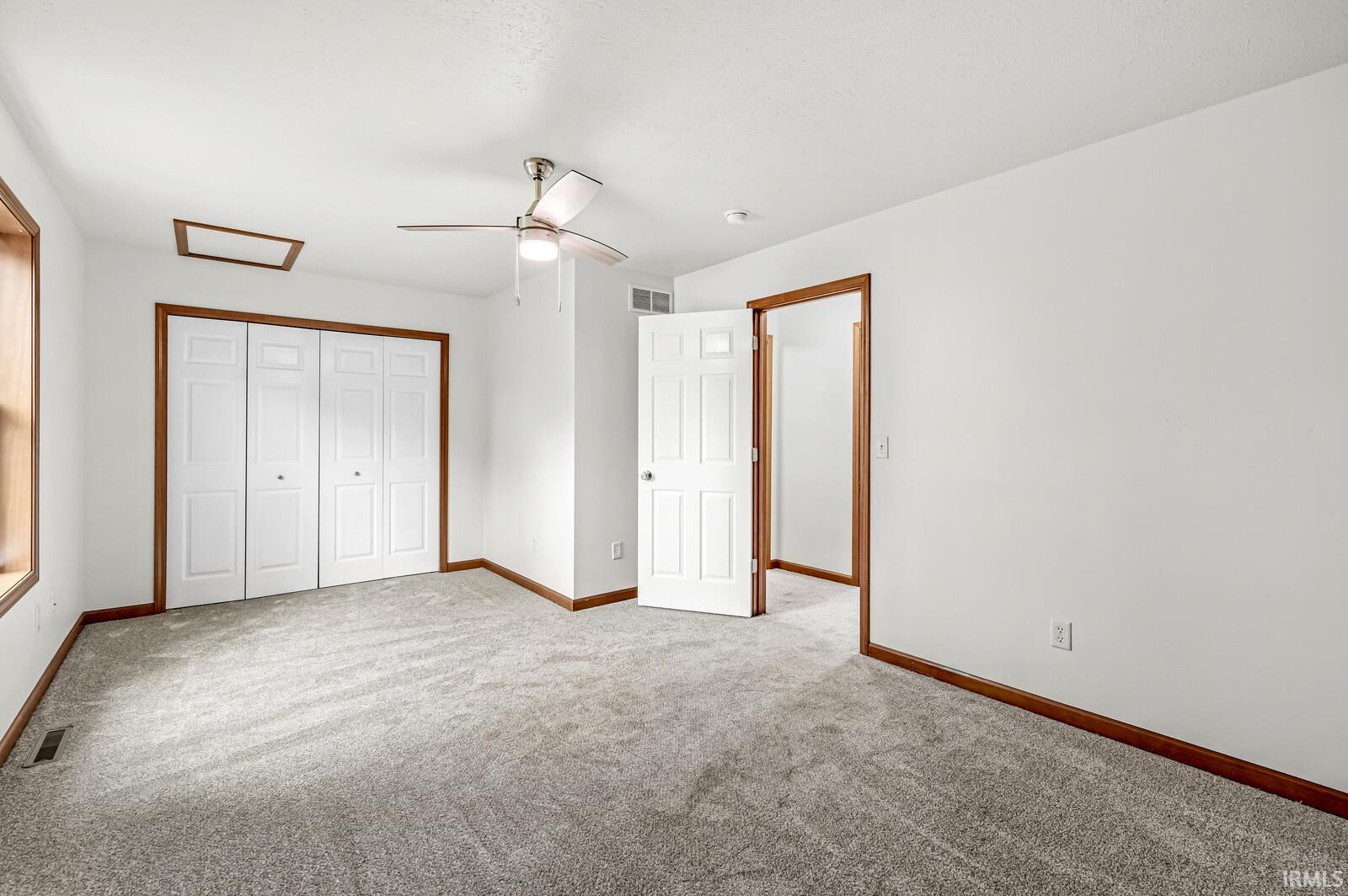 309 W Oakridge Avenue