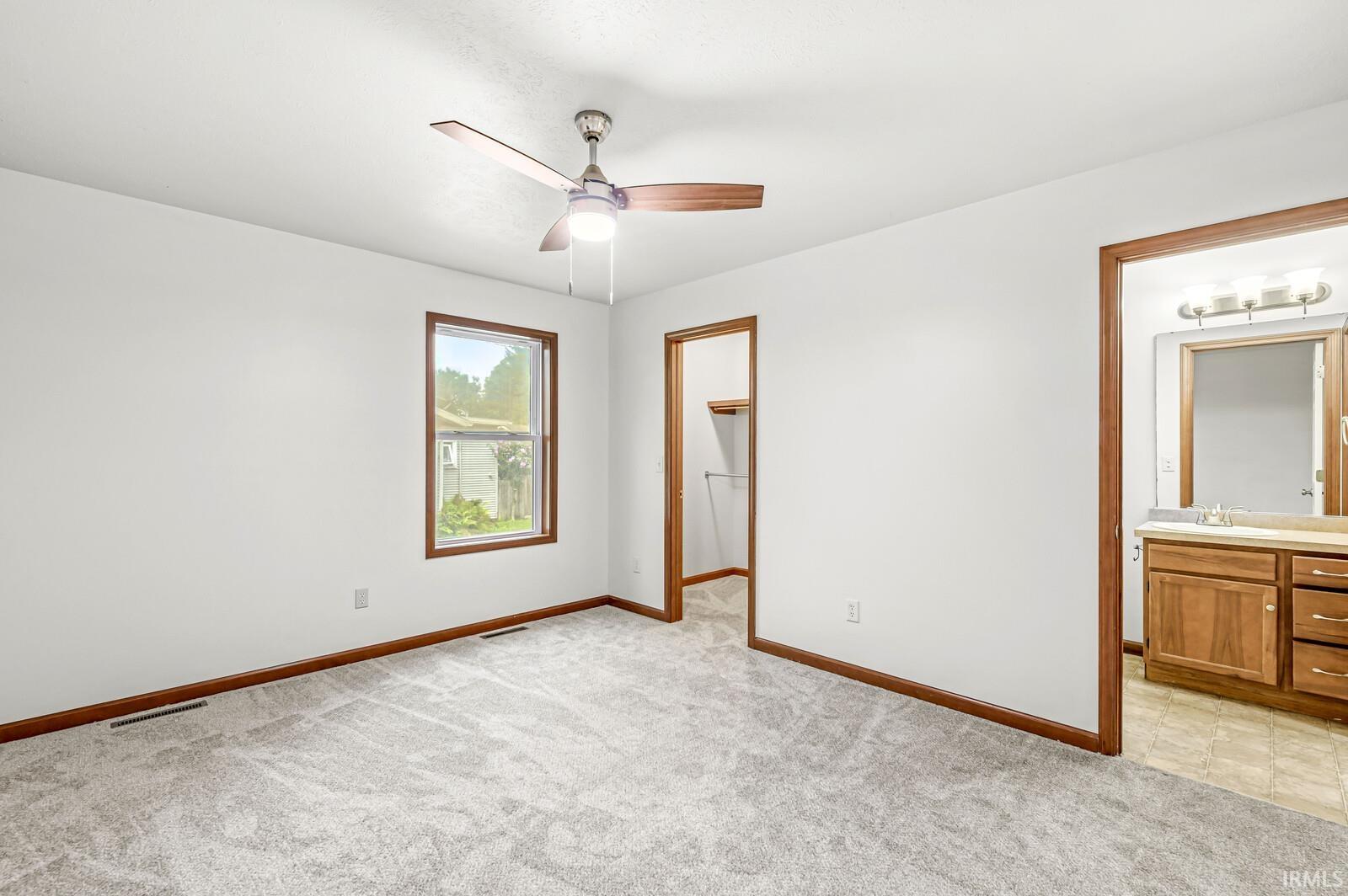 309 W Oakridge Avenue