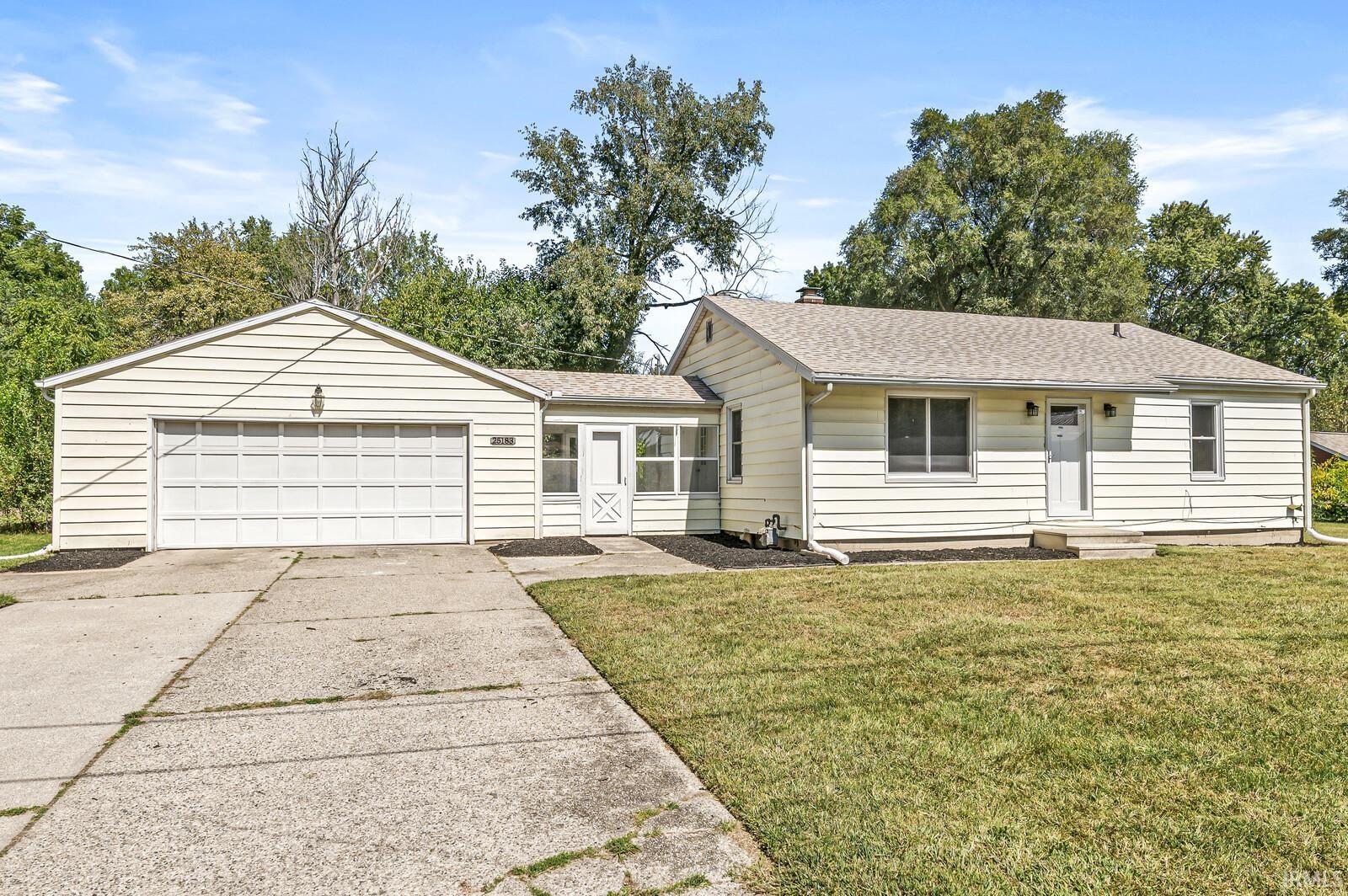 25183 Glenmore Street