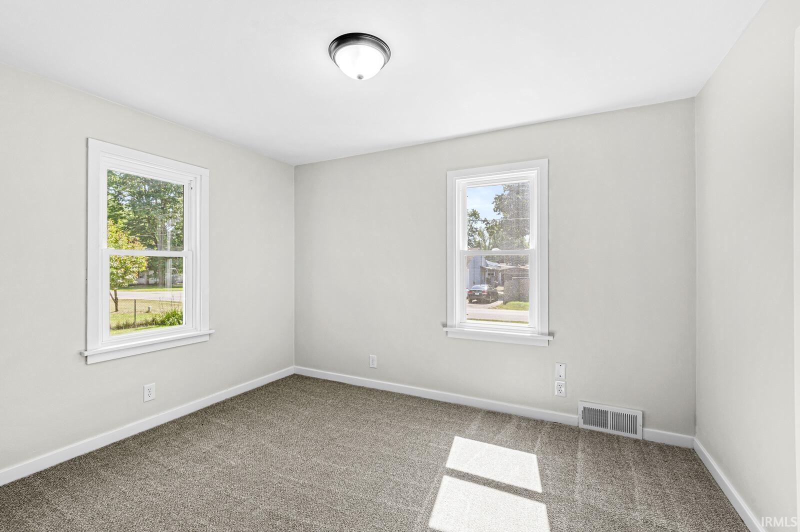 25183 Glenmore Street