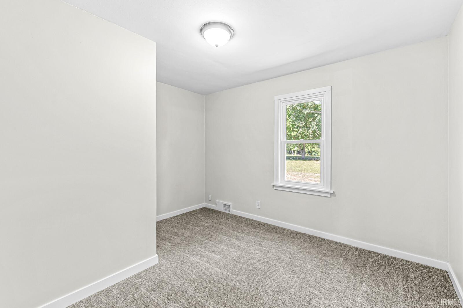 25183 Glenmore Street