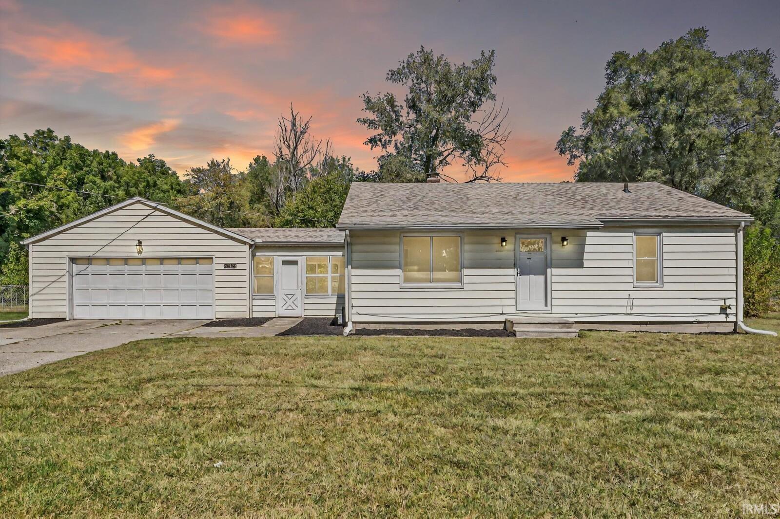 25183 Glenmore Street