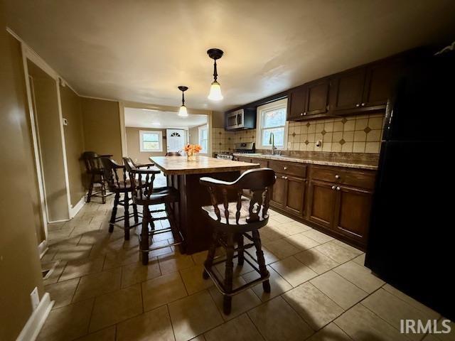 23940 FLORENCE Avenue