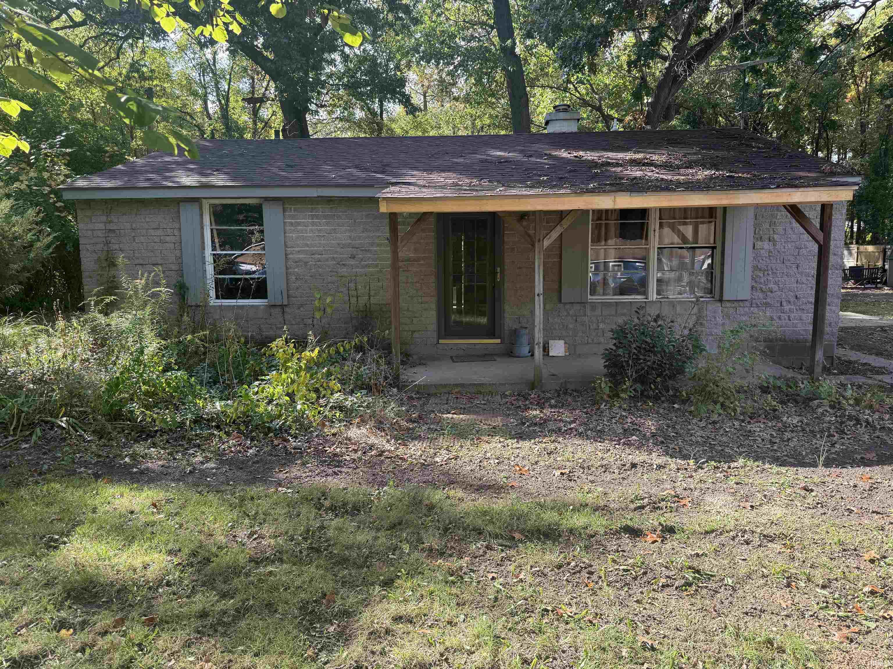 55345 Hollywood Boulevard