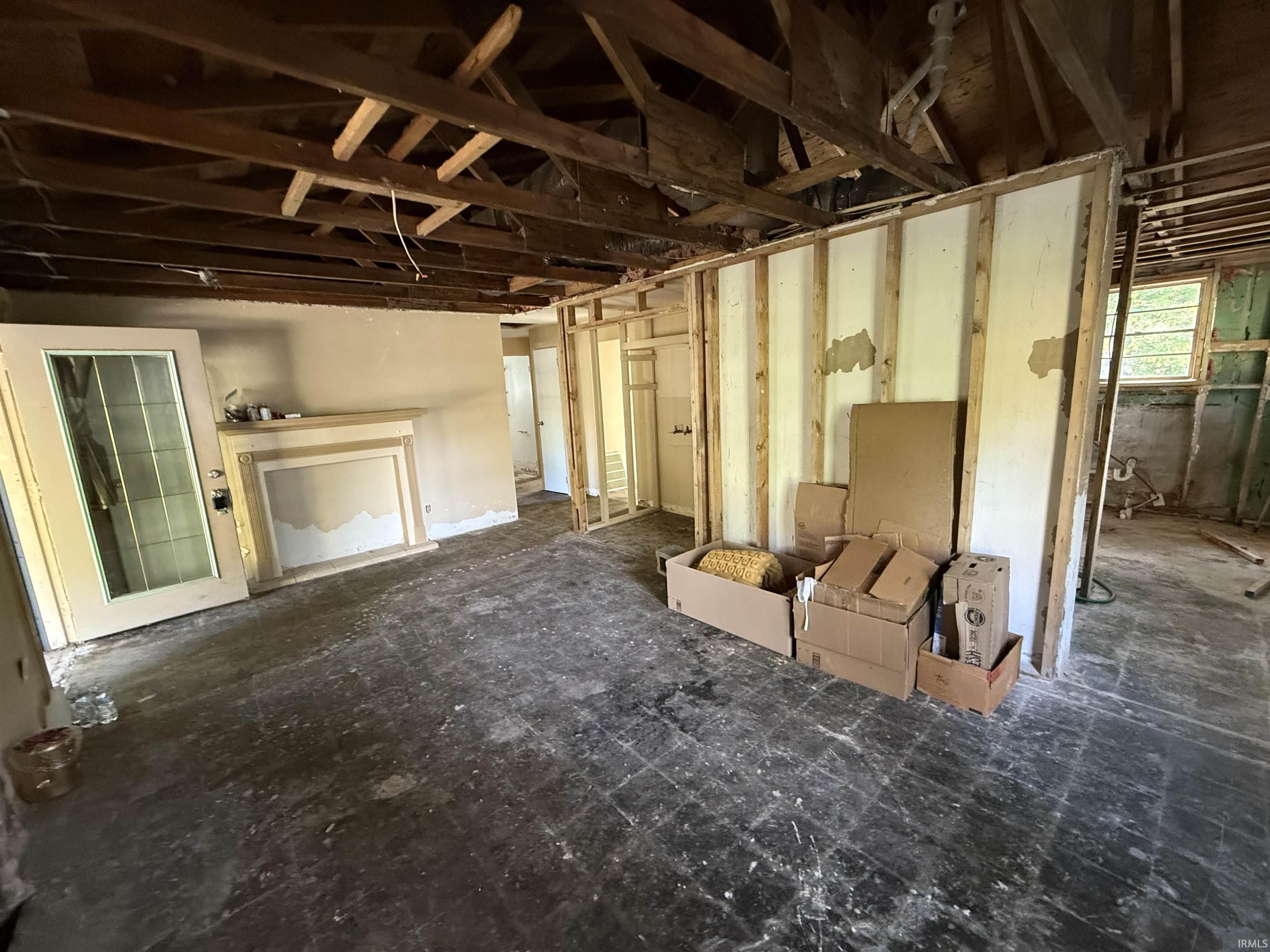 55345 Hollywood Boulevard