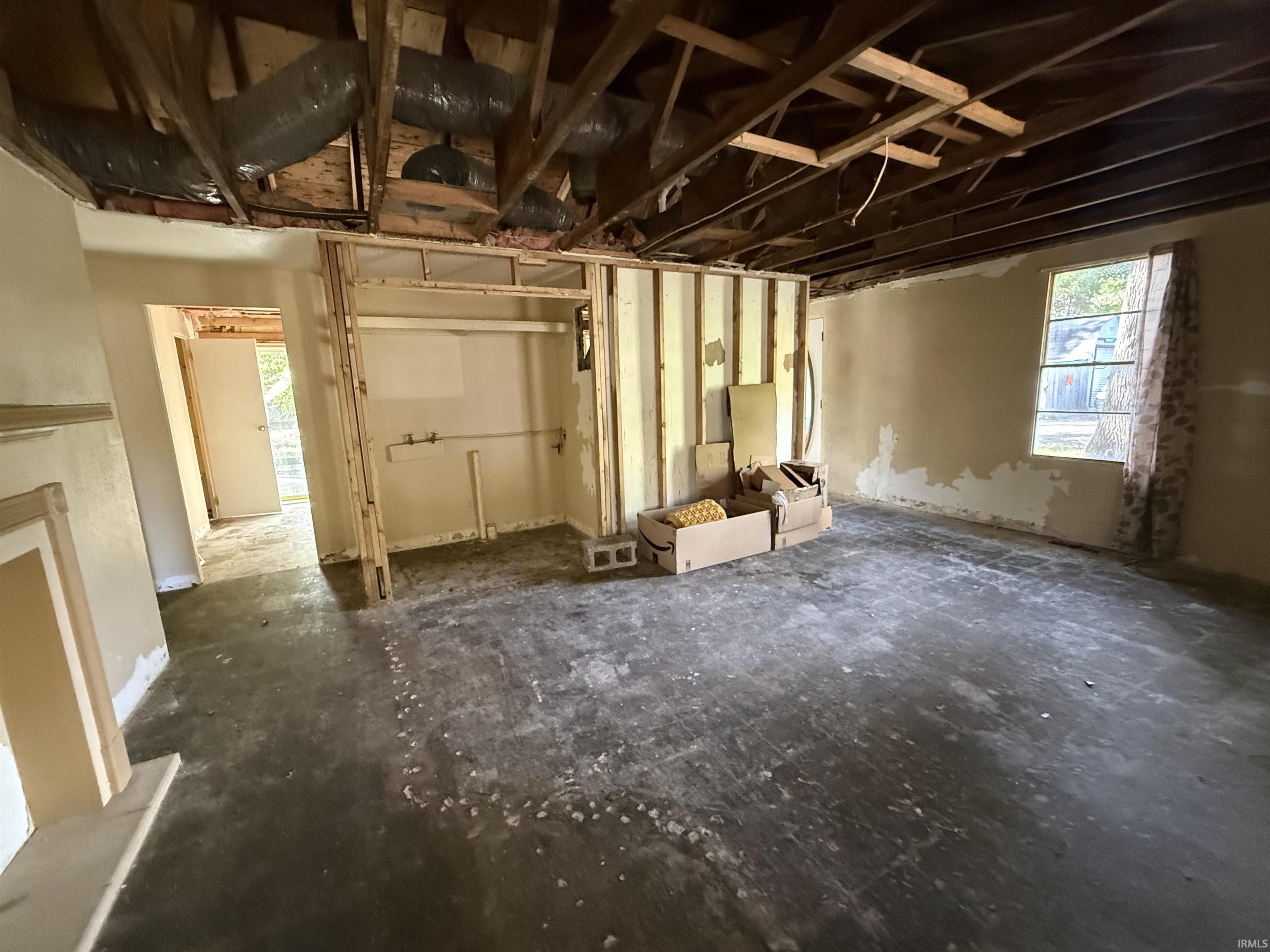 55345 Hollywood Boulevard