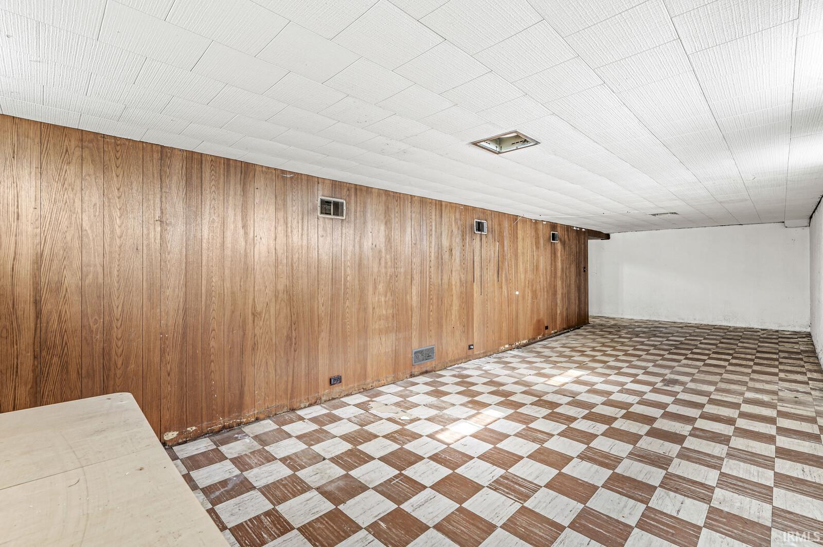 5033 W Sample Street