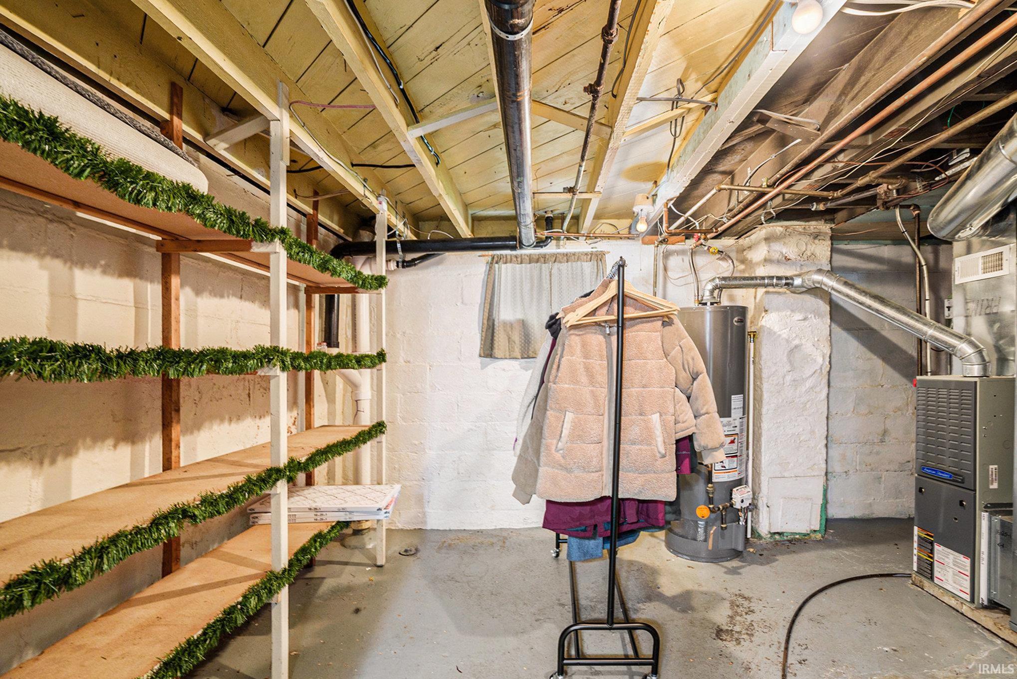 1015 E Broadway Street