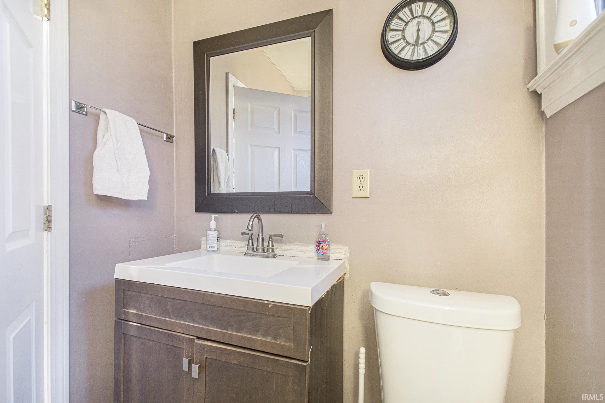 912 N Lawrence Street