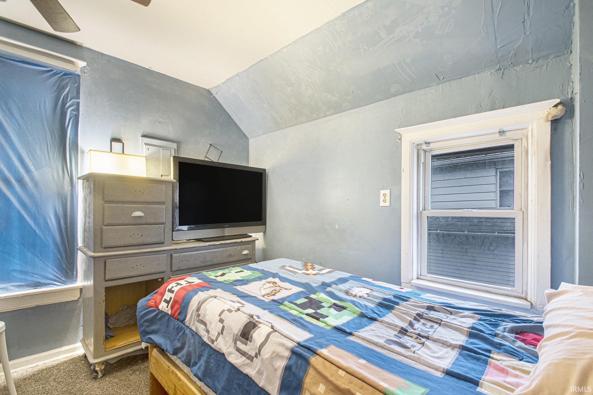 912 N Lawrence Street