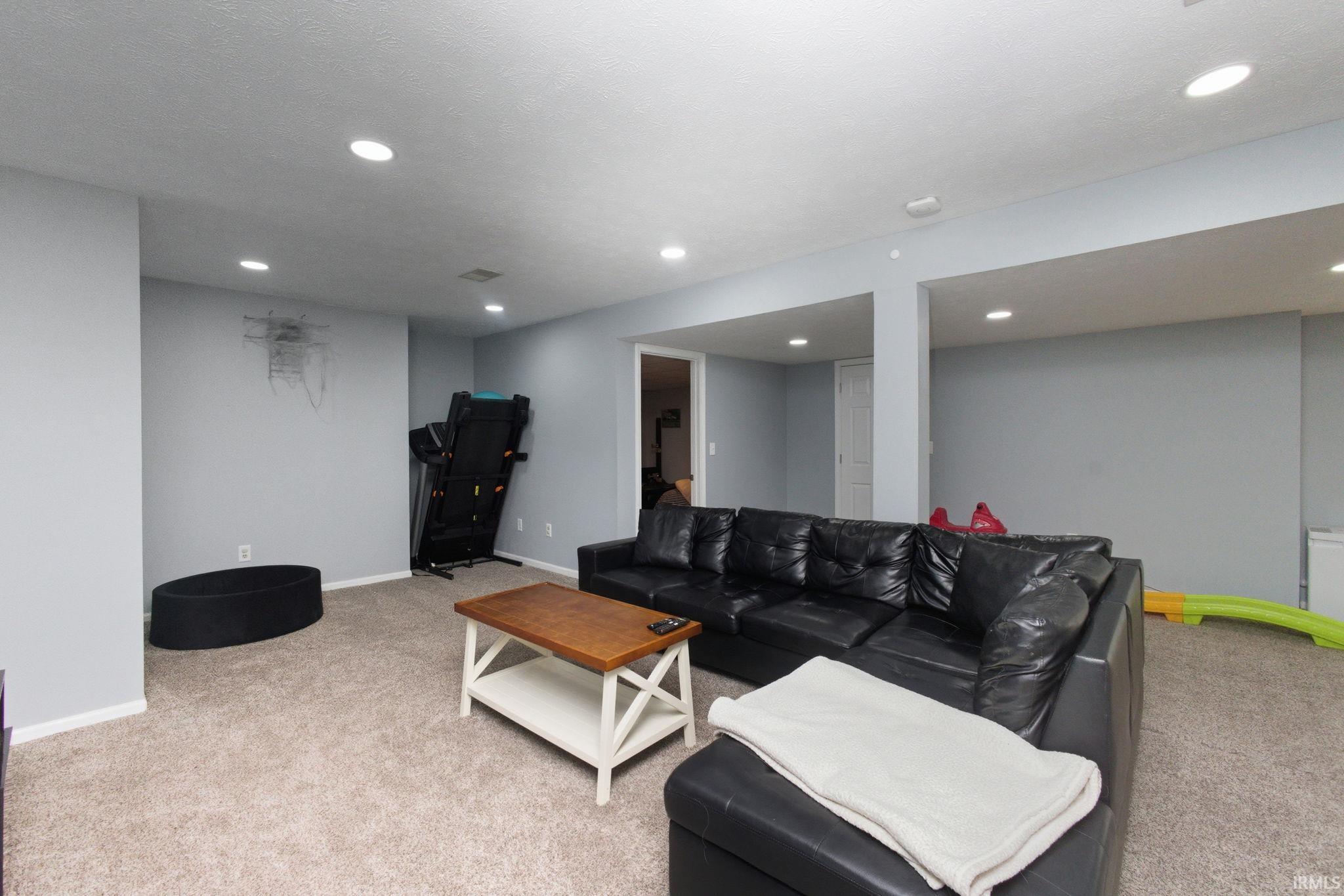 22722 Fair Oaks Court