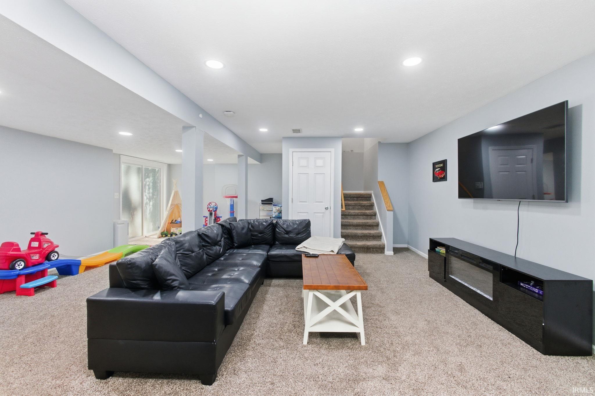 22722 Fair Oaks Court