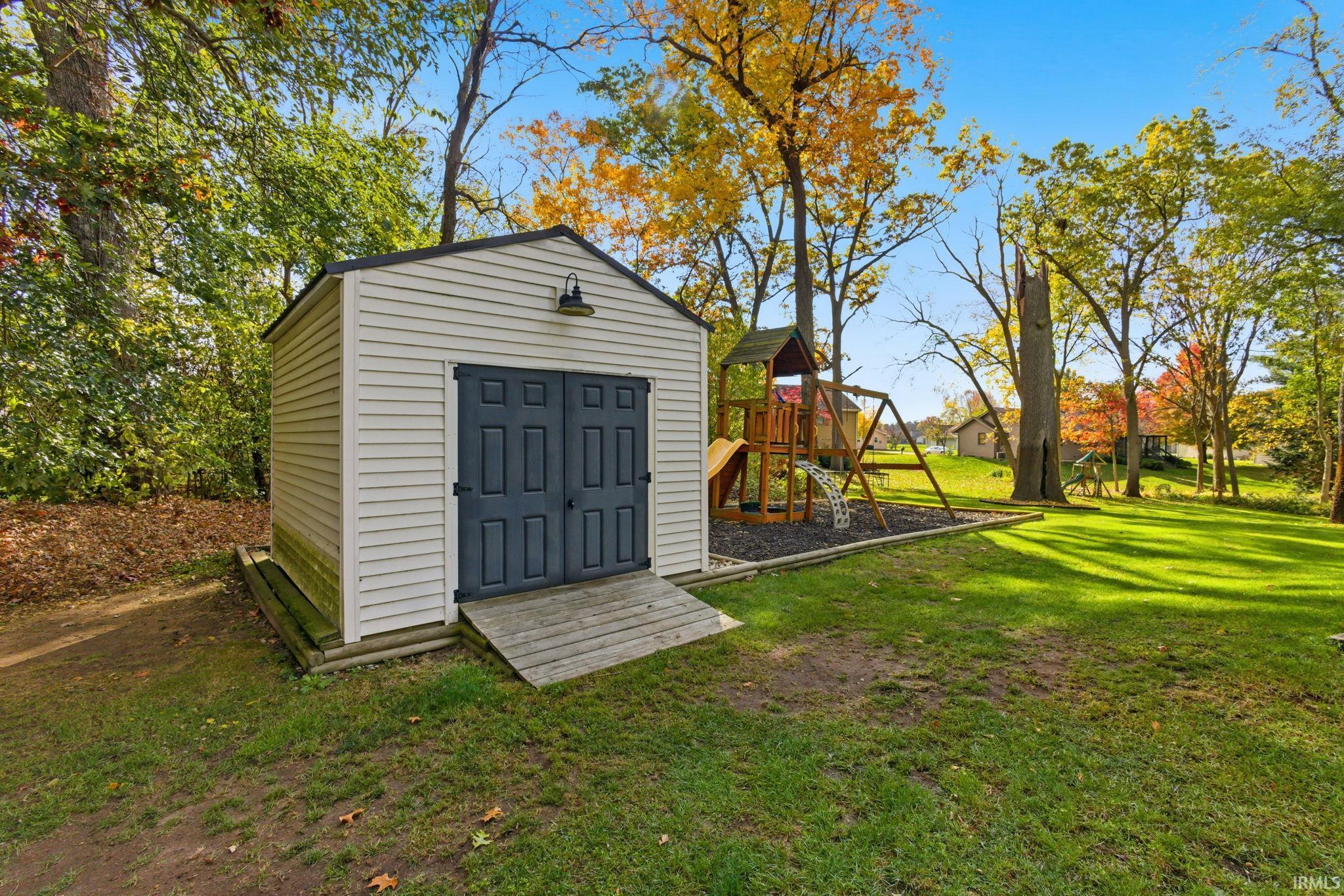 22722 Fair Oaks Court