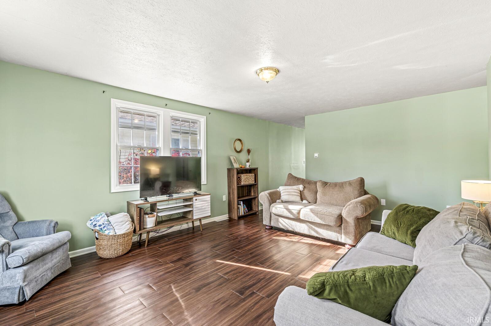 1911 S Ironwood Drive