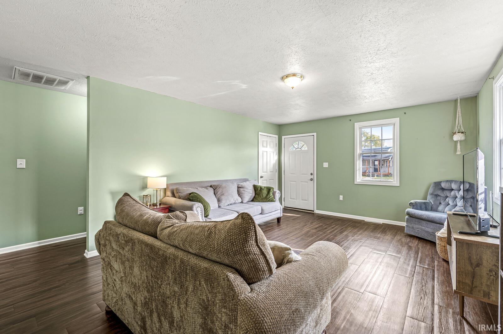 1911 S Ironwood Drive