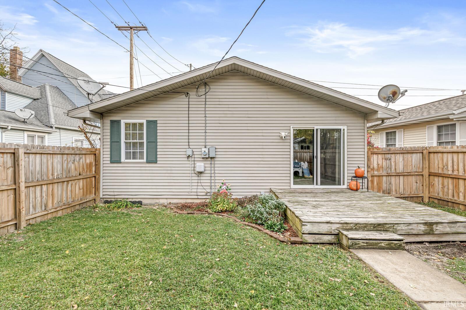 1911 S Ironwood Drive