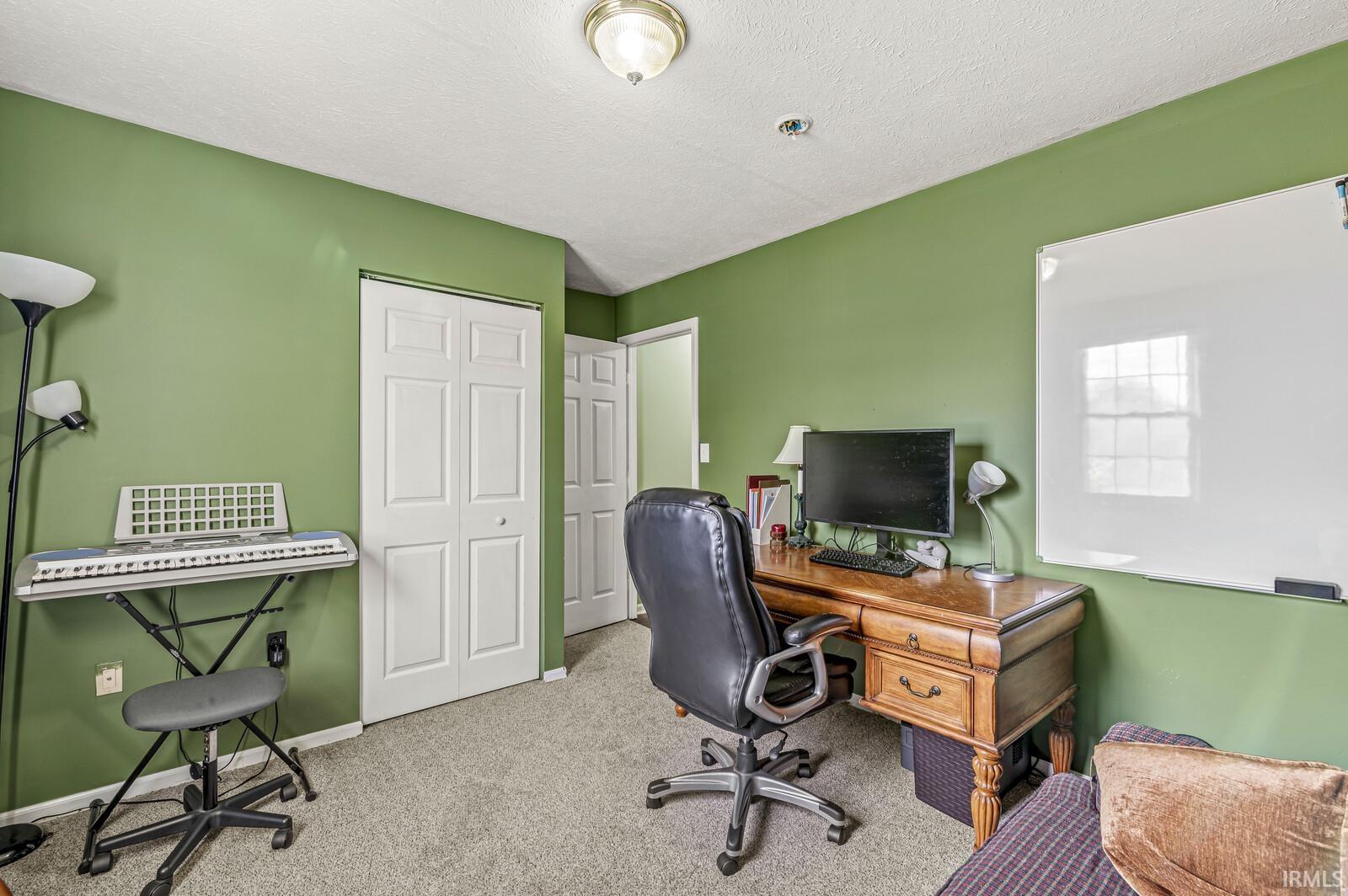 1911 S Ironwood Drive