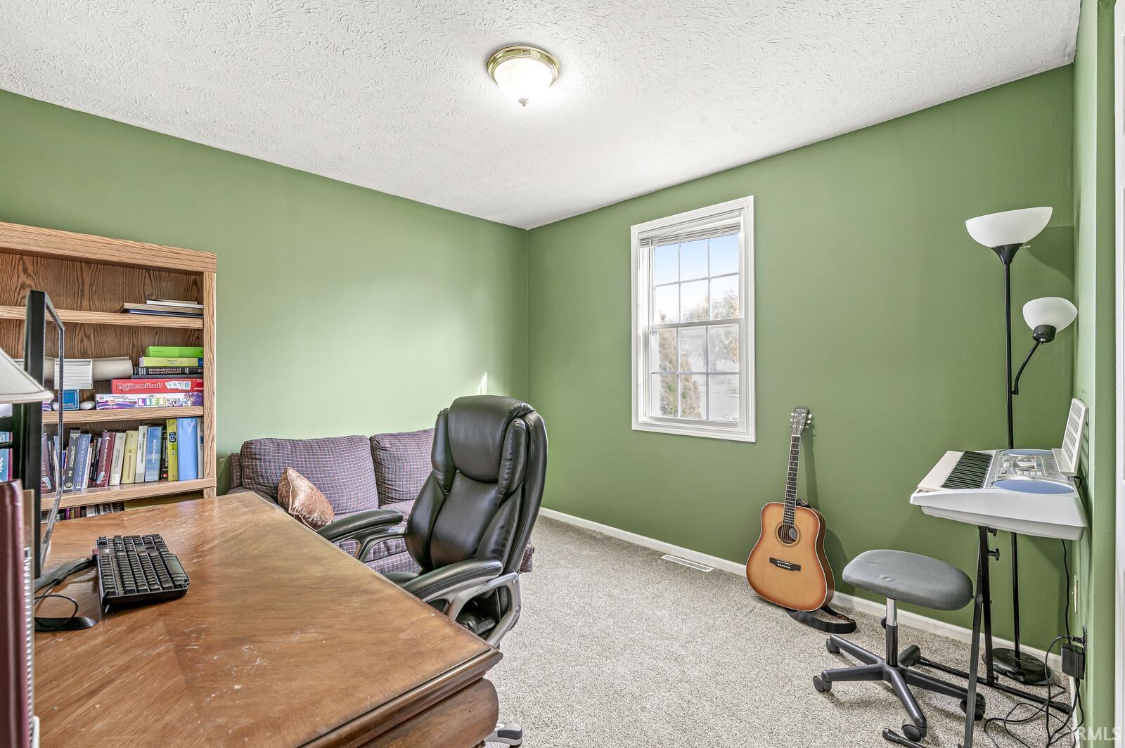 1911 S Ironwood Drive