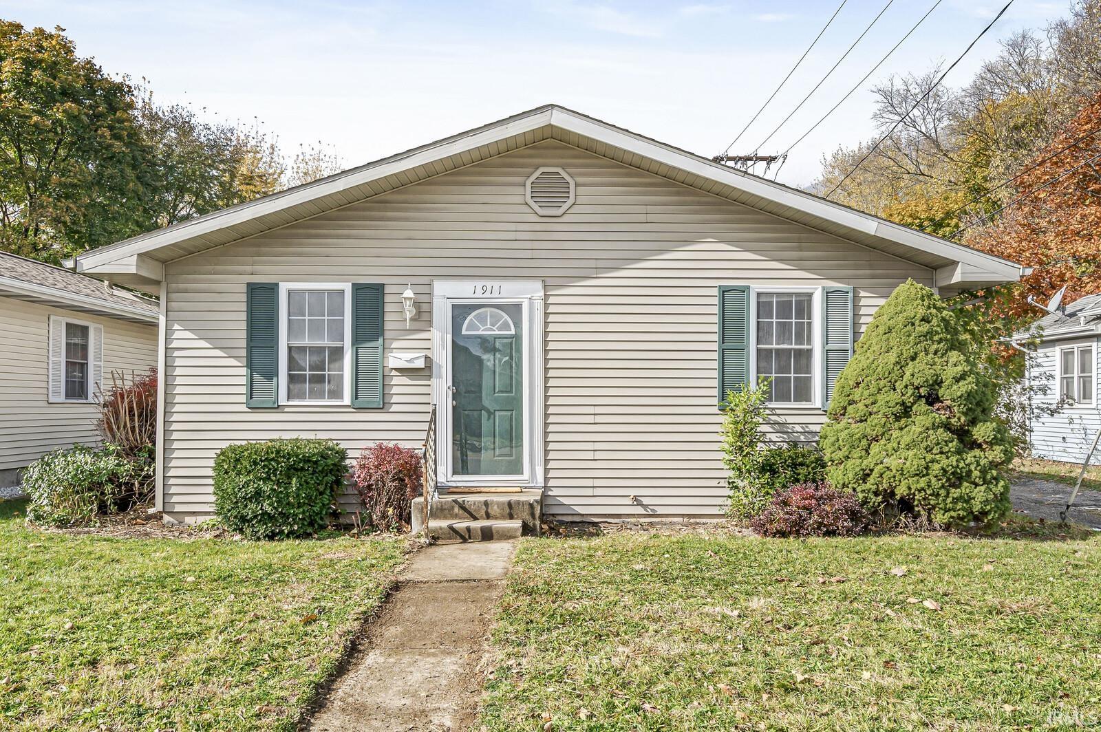 1911 S Ironwood Drive