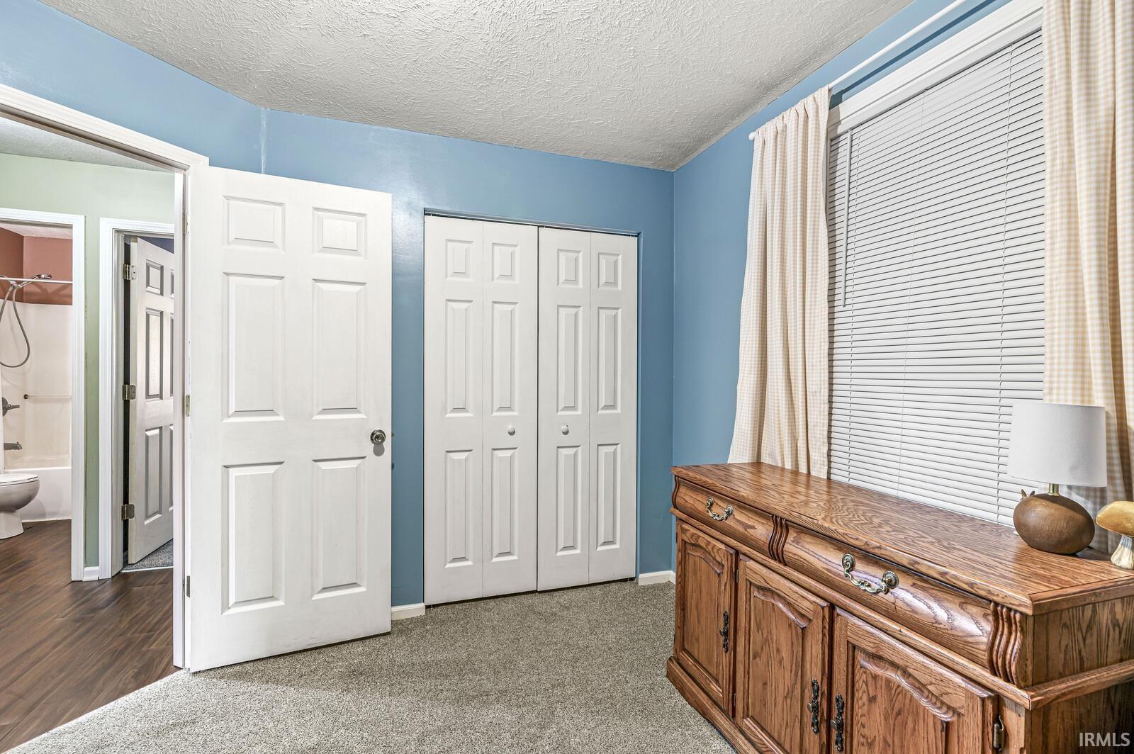 1911 S Ironwood Drive