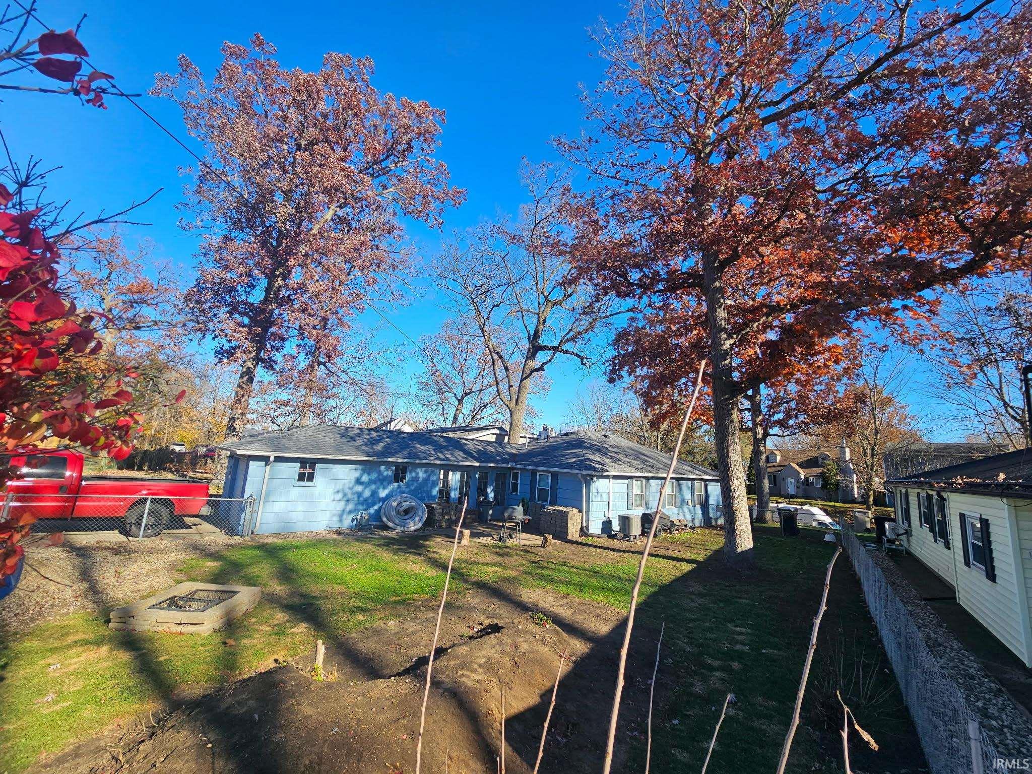 2237 Hollywood Place Street