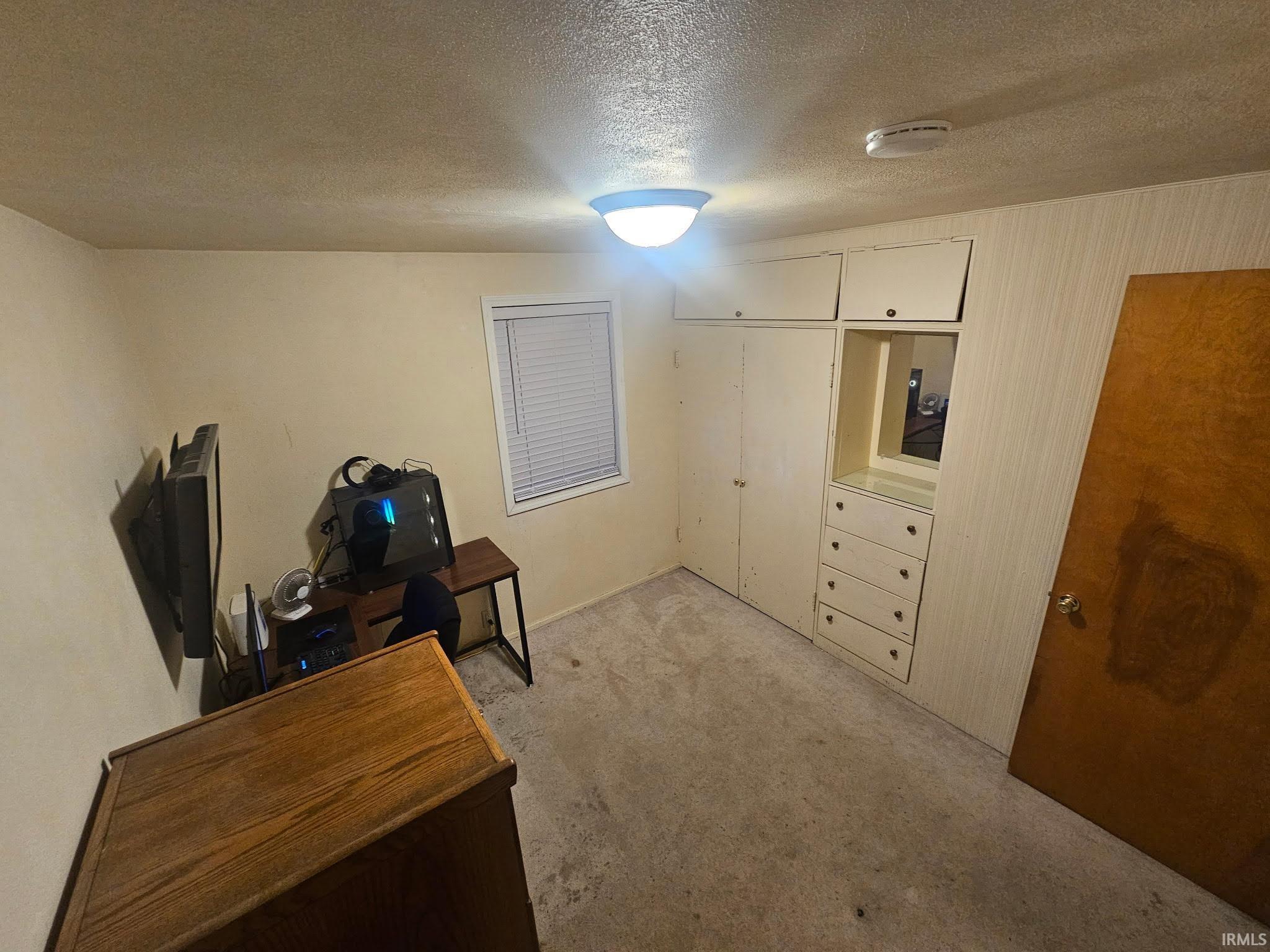 2237 Hollywood Place Street