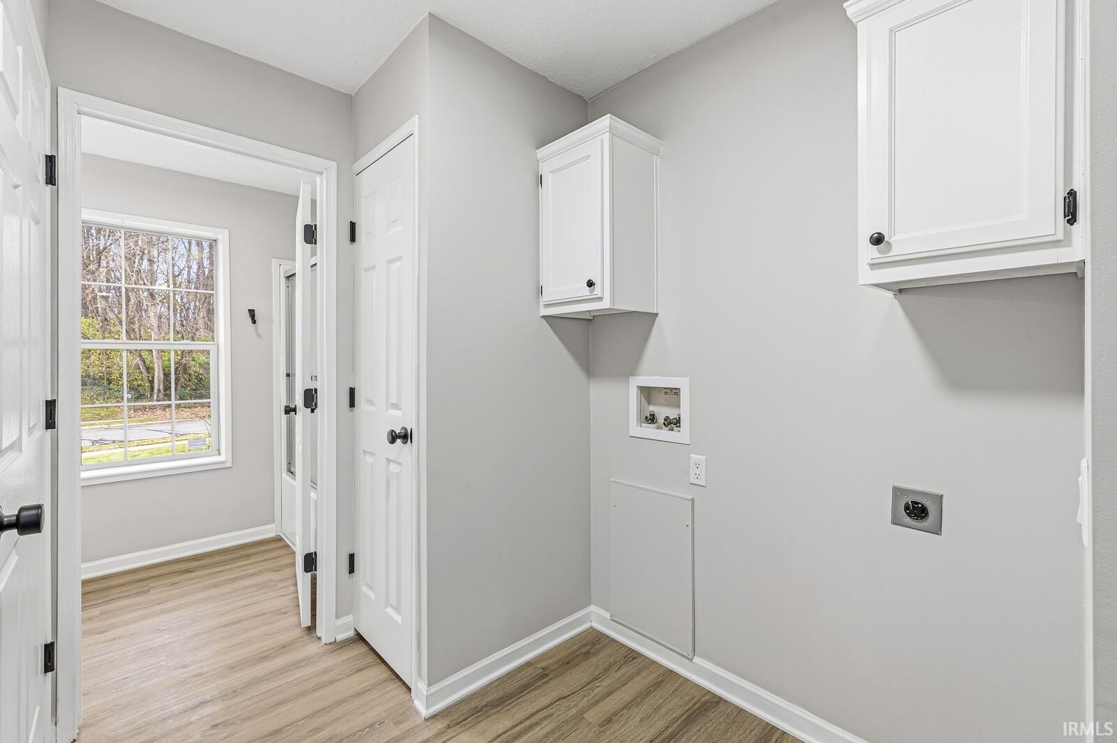 2512 Emerson Forest Parkway