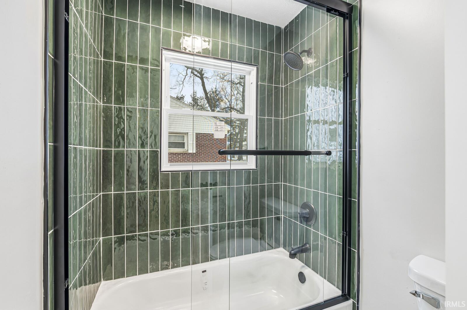 53199 W Oakmont Drive